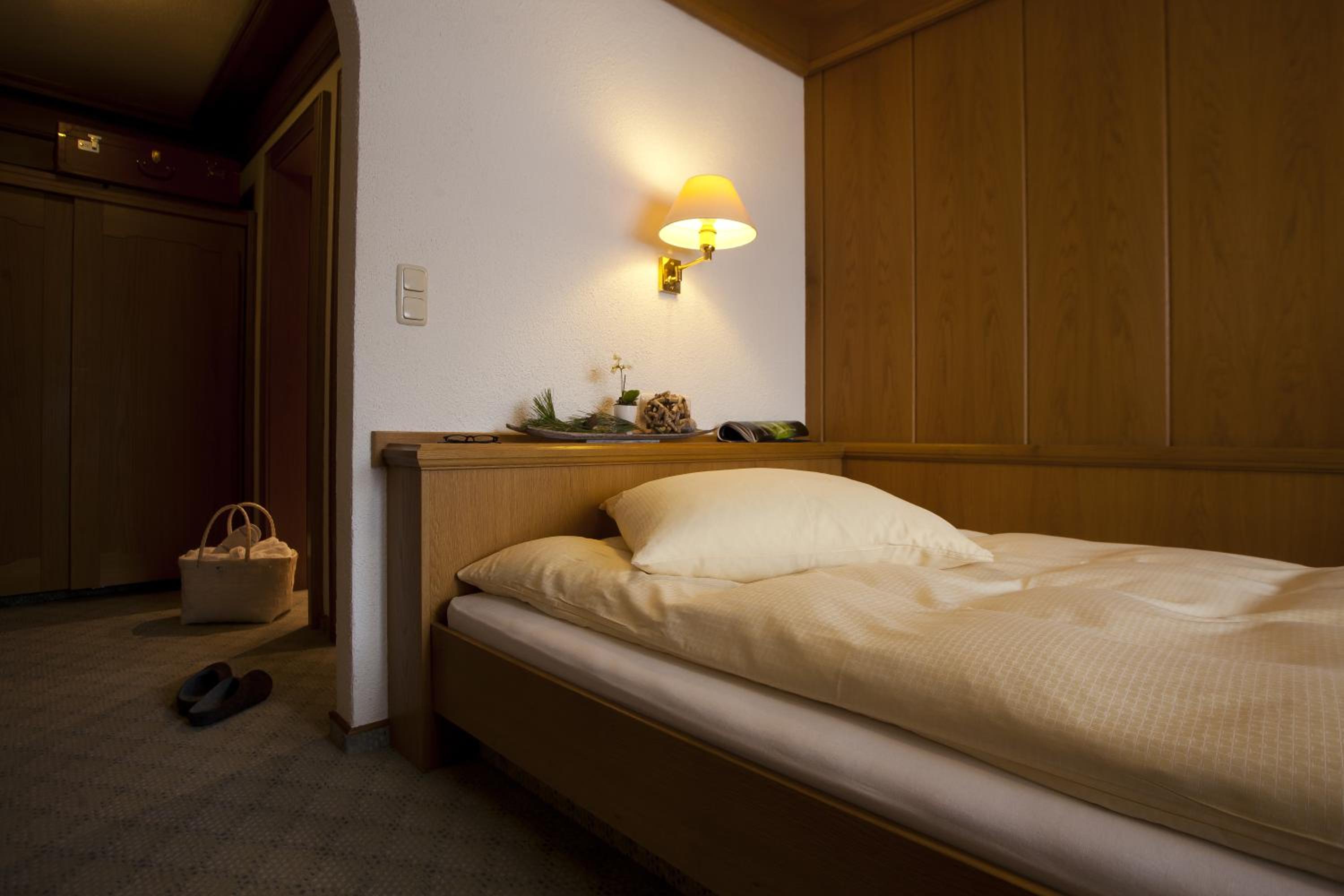 Classic Single Room