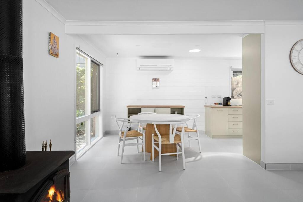 Four-Bedroom House photo 3