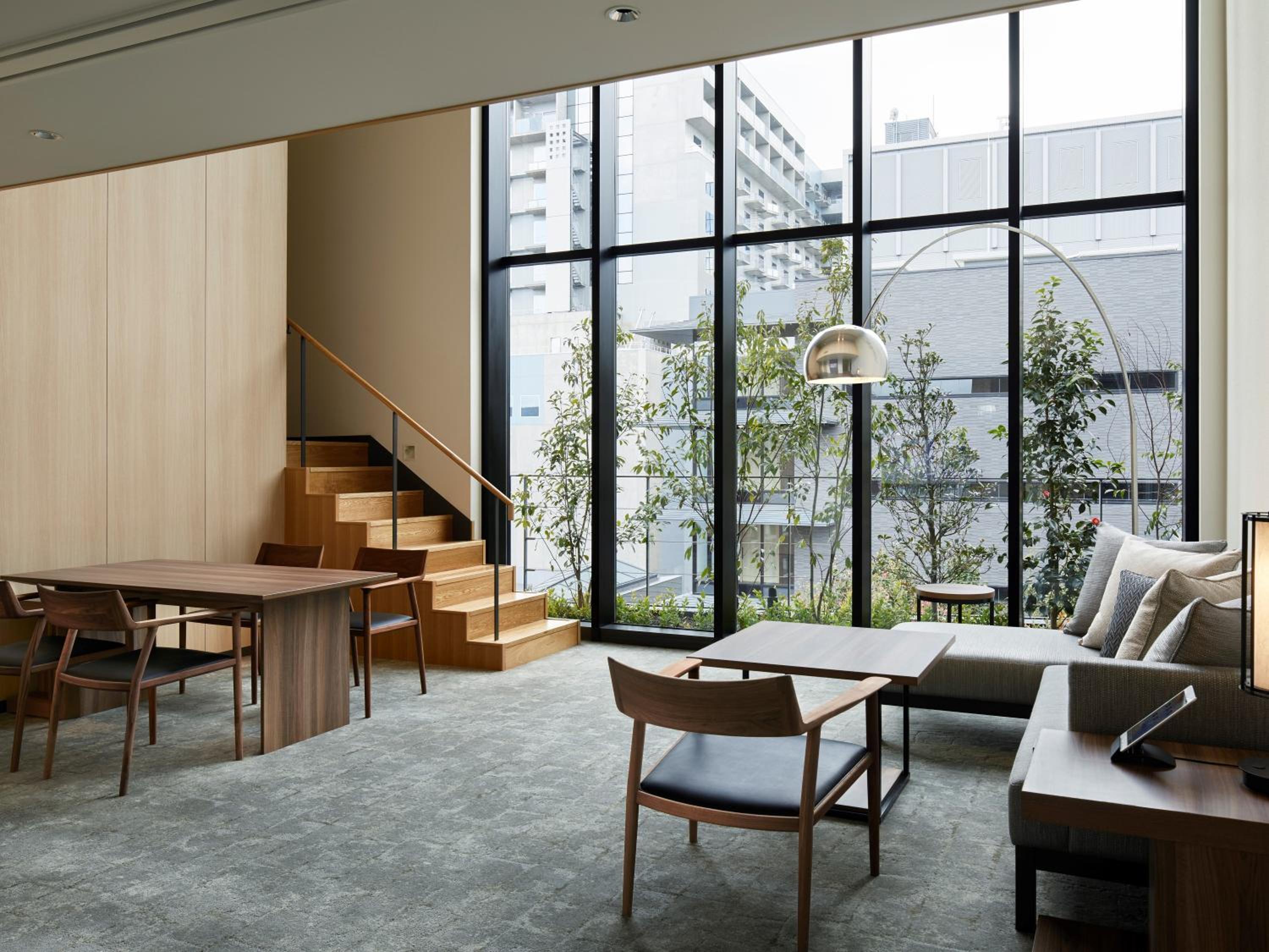 Maisonette Suite (THE THOUSAND SUITE) - Photo 2