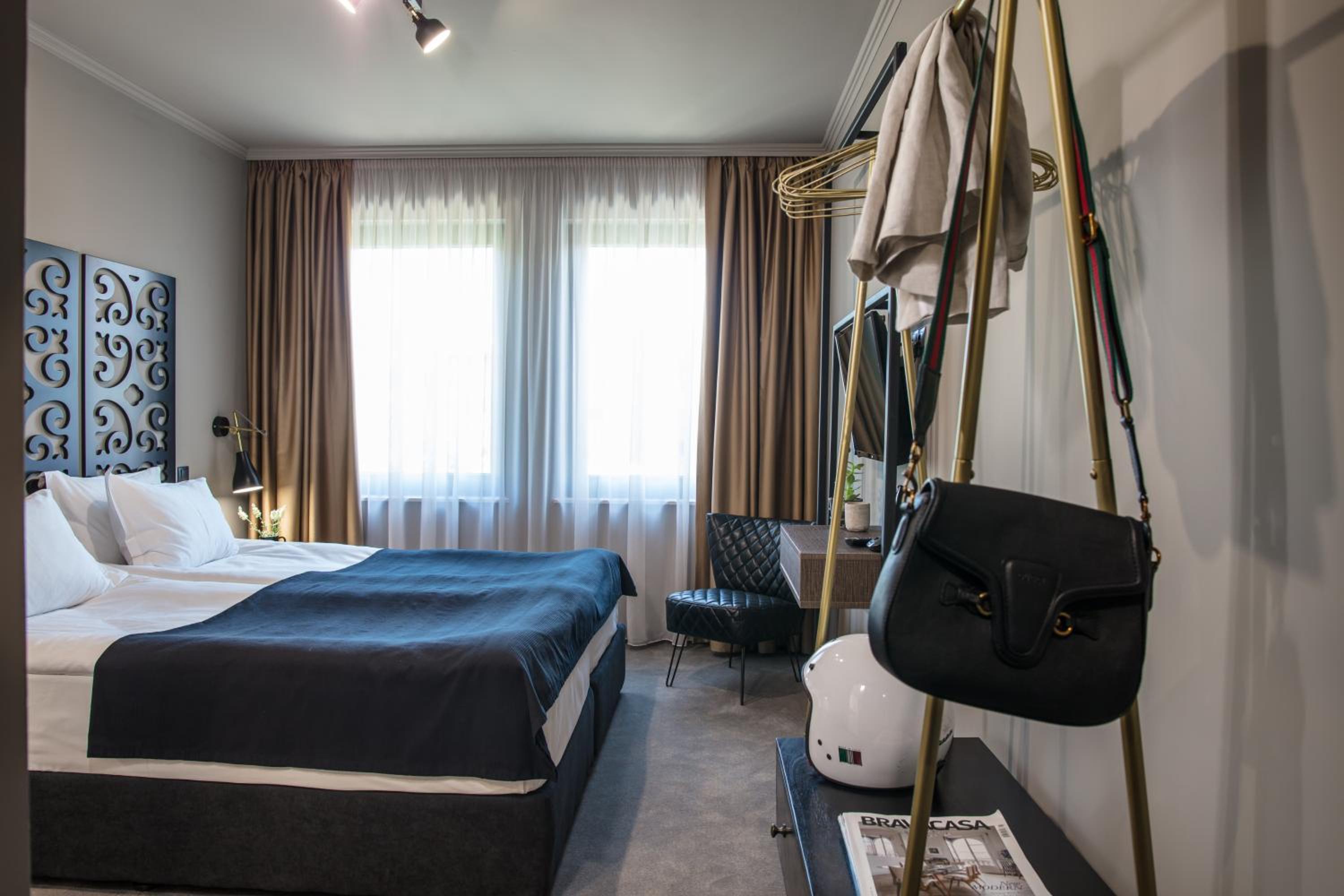 Twin room 2 photo 2