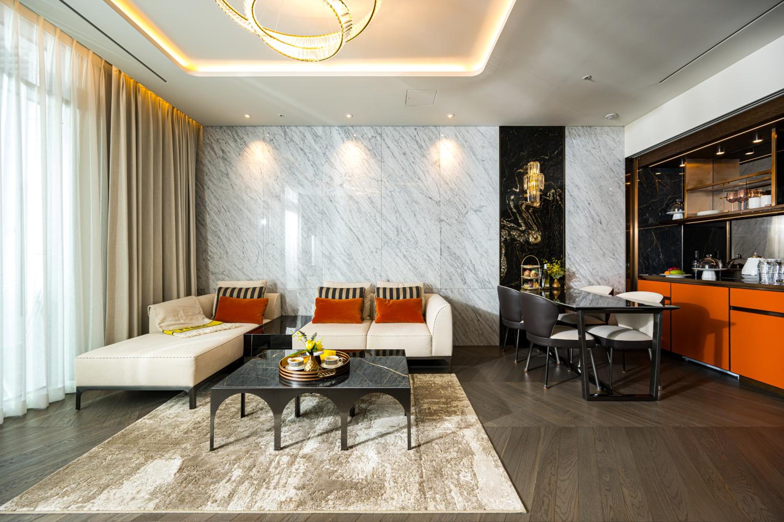 Penthouse - Photo 2