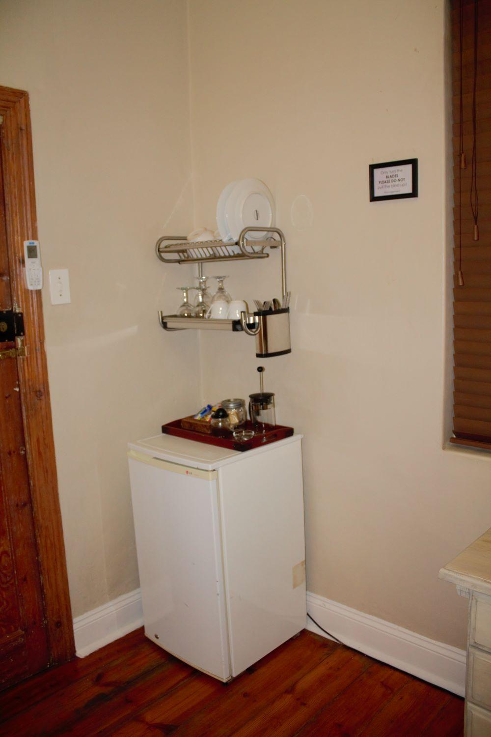 Executive Suite - Photo 4