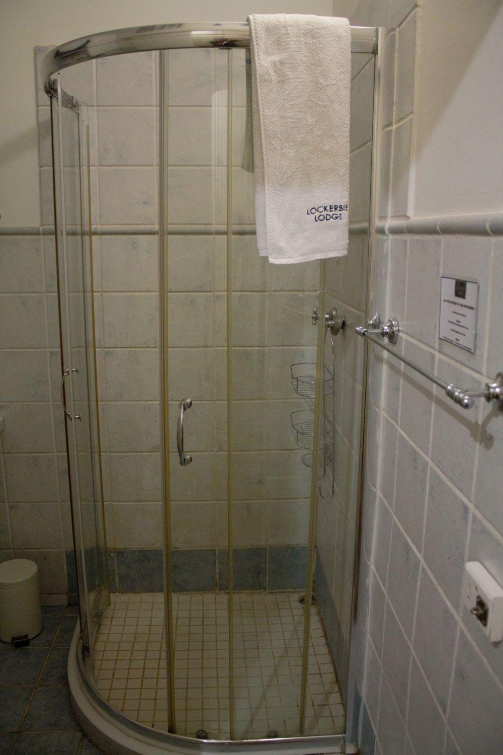 Executive Suite - Photo 3