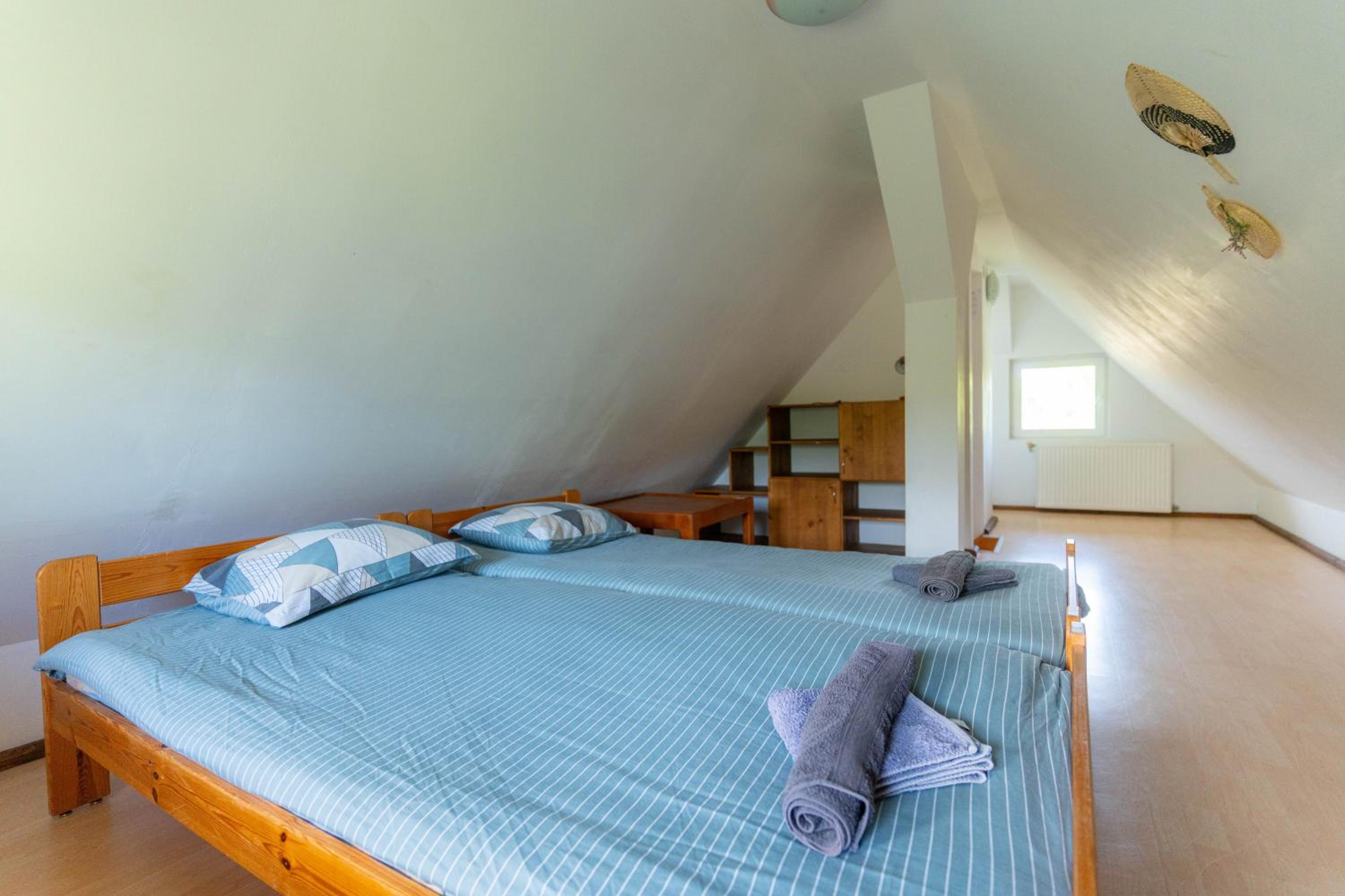 Three-Bedroom House photo 2