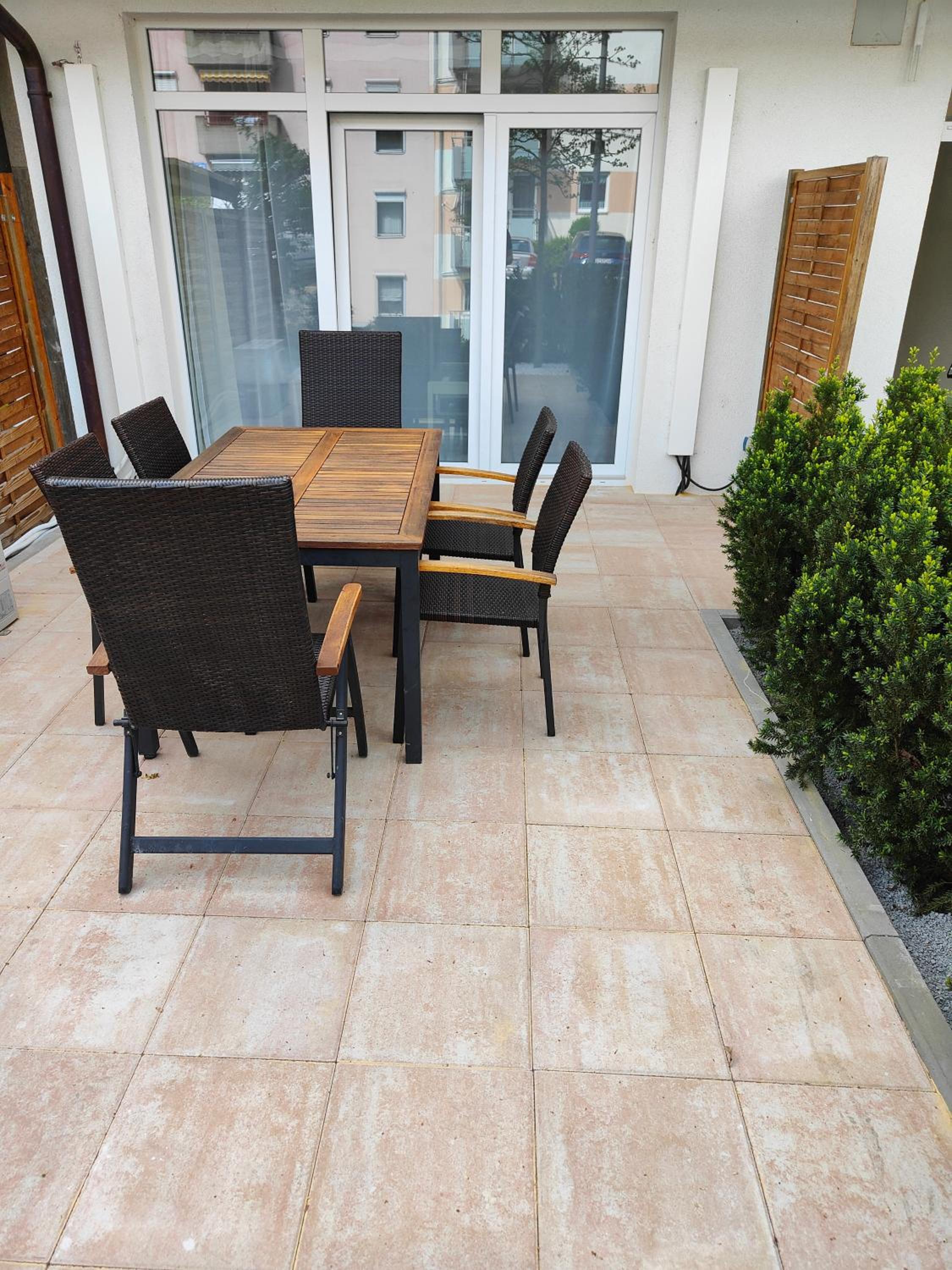 Apartment with Terrace photo 2