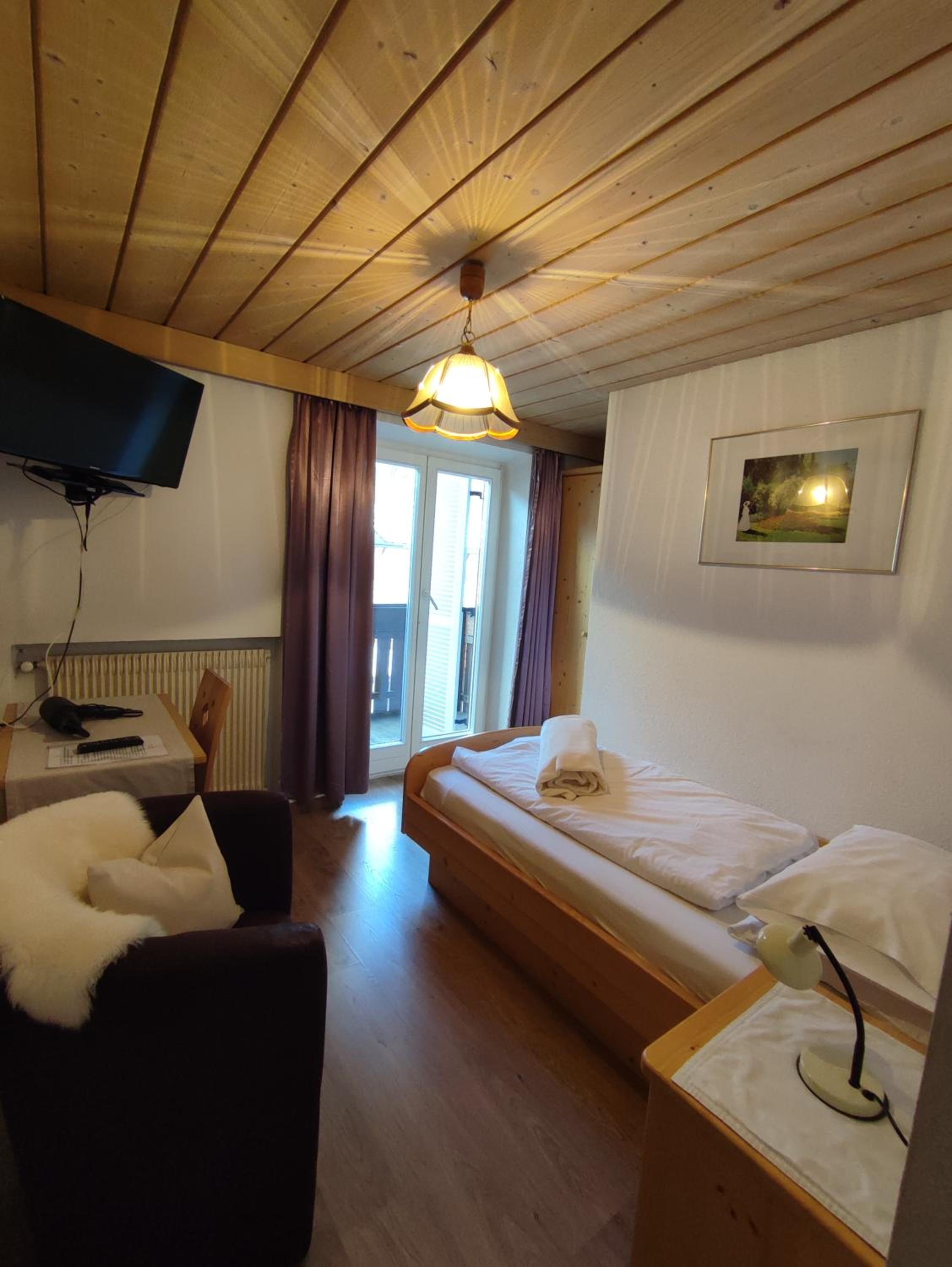 Single Room photo 1