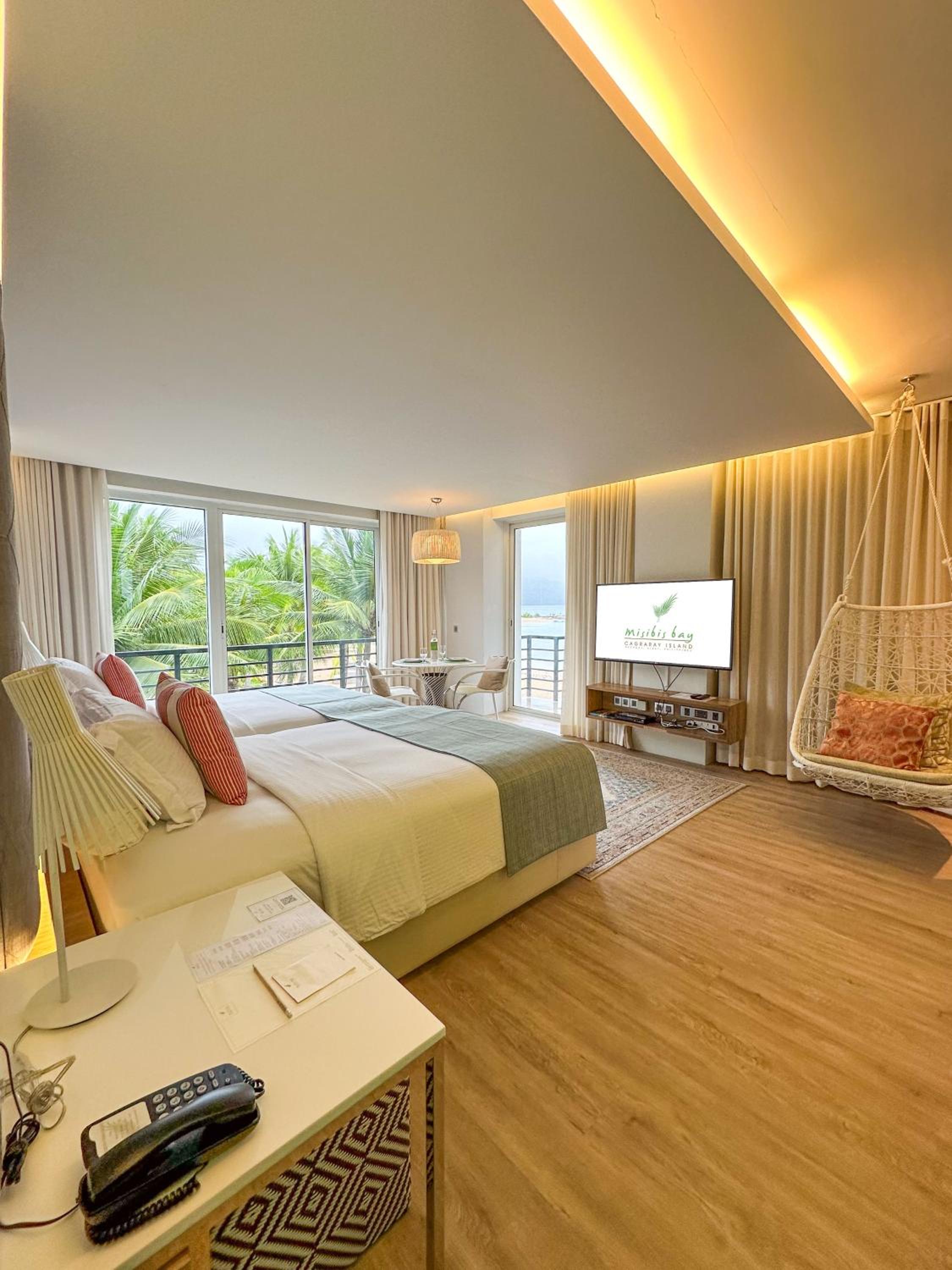 Premier Sea View - Photo 18
