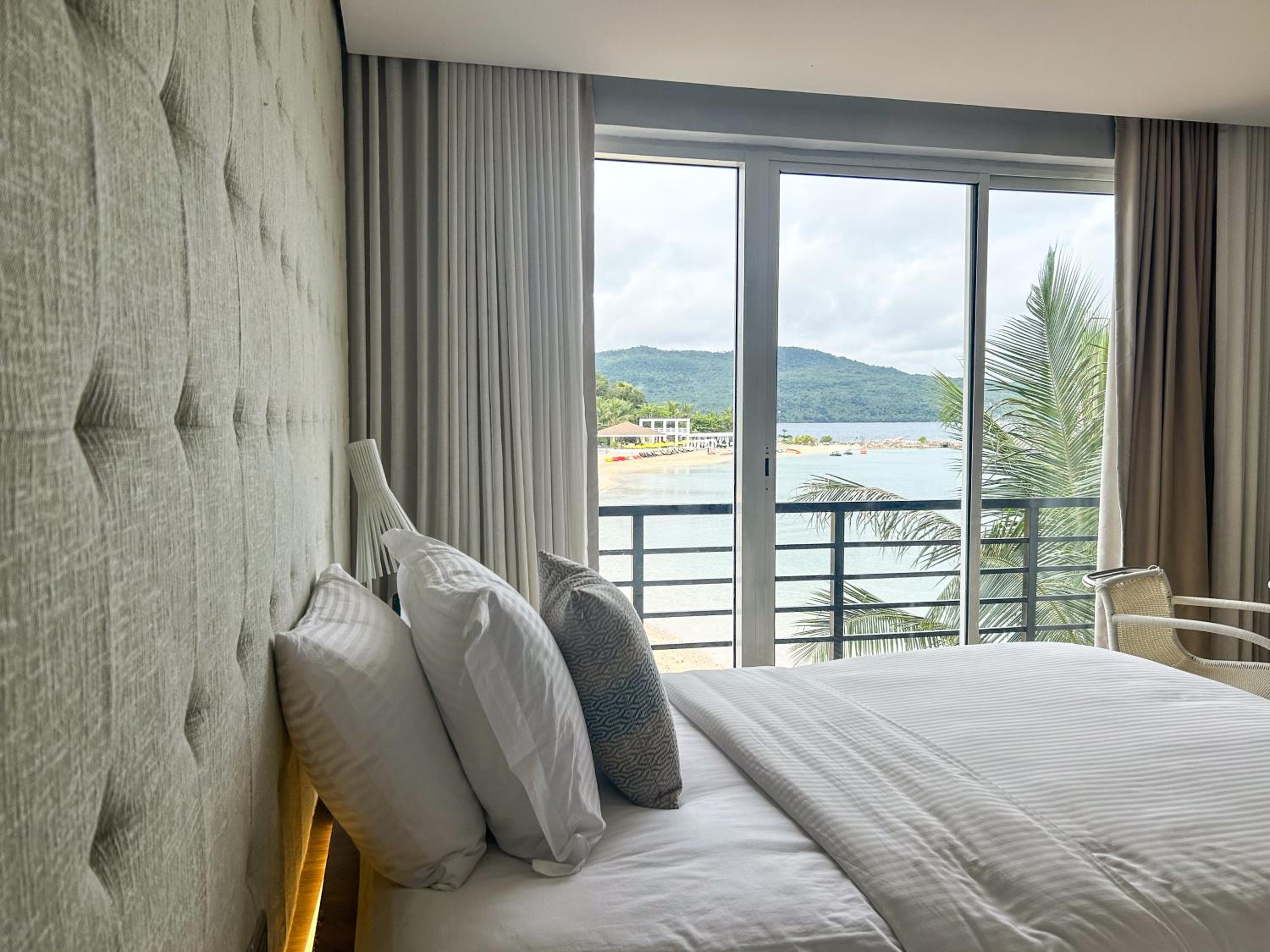 Premier Sea View - Photo 41