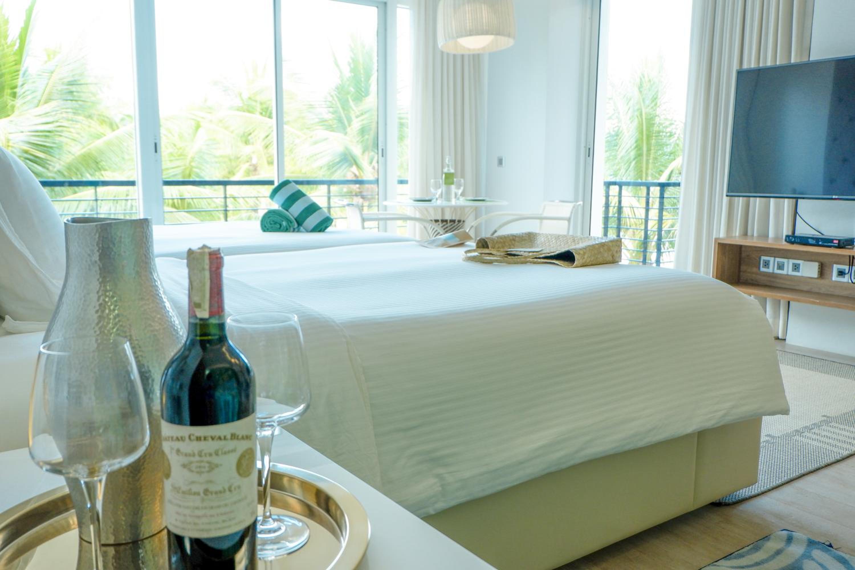 Premier Sea View - Photo 20
