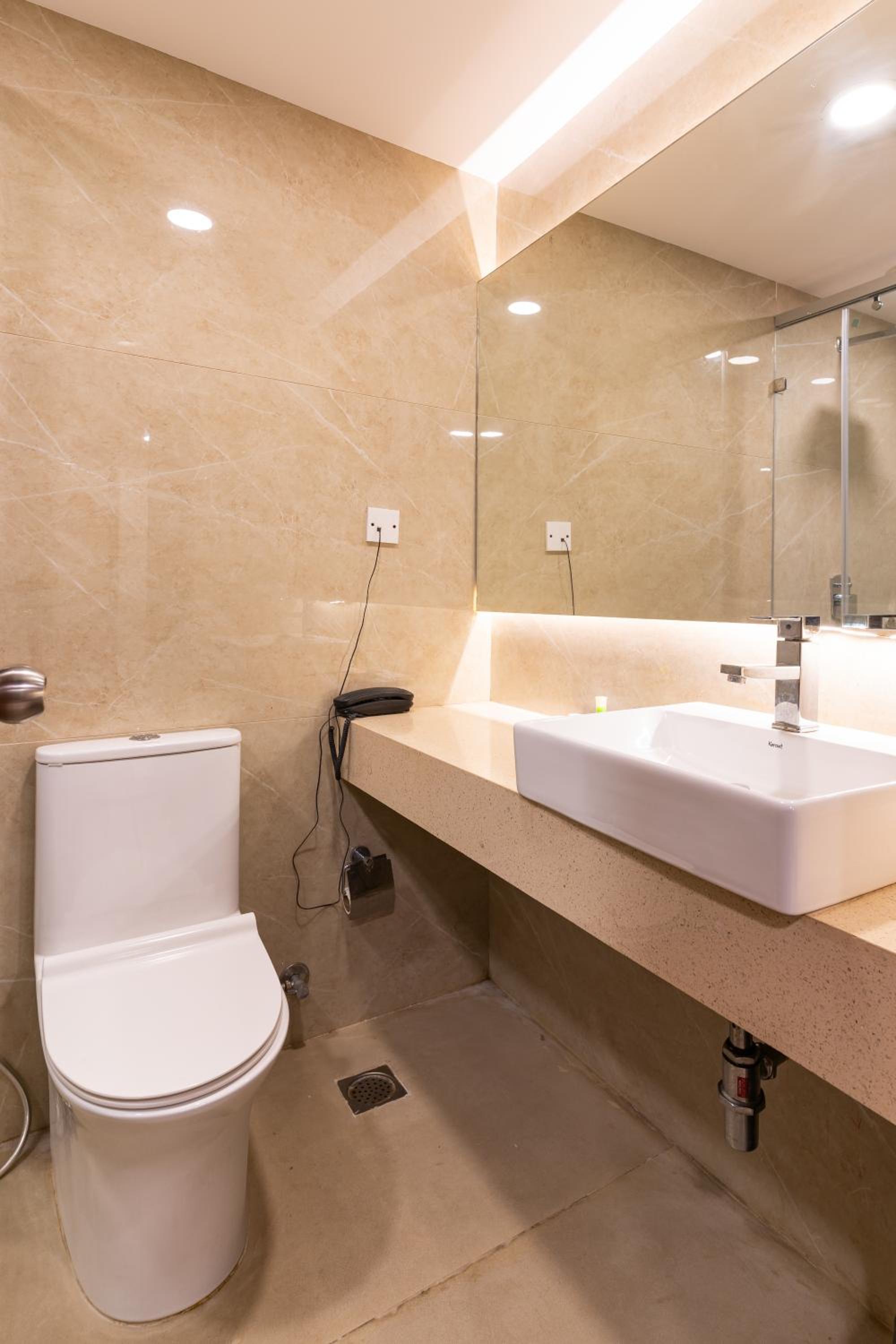 Deluxe Room - Photo 3
