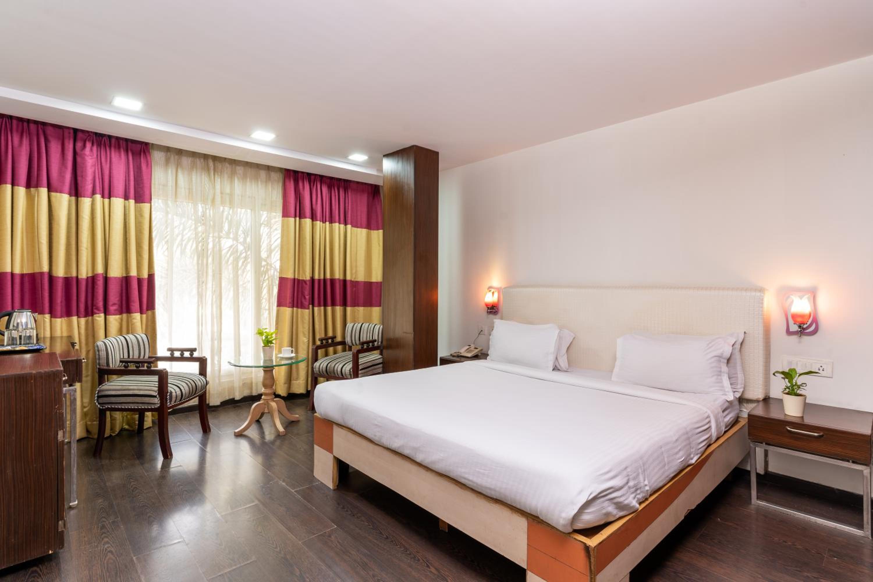 Deluxe Room - Photo 1