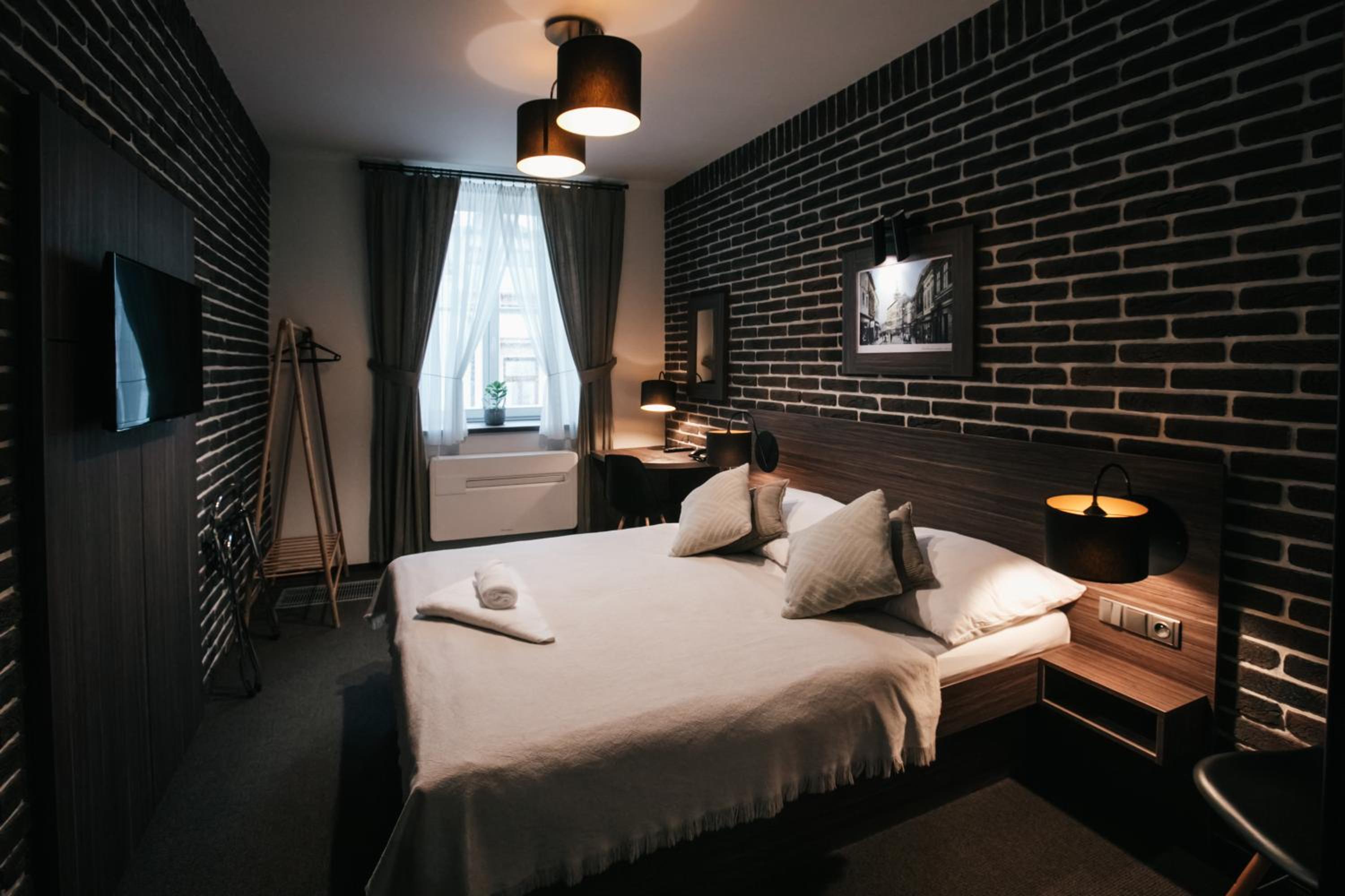 Deluxe Double Room - Photo 7