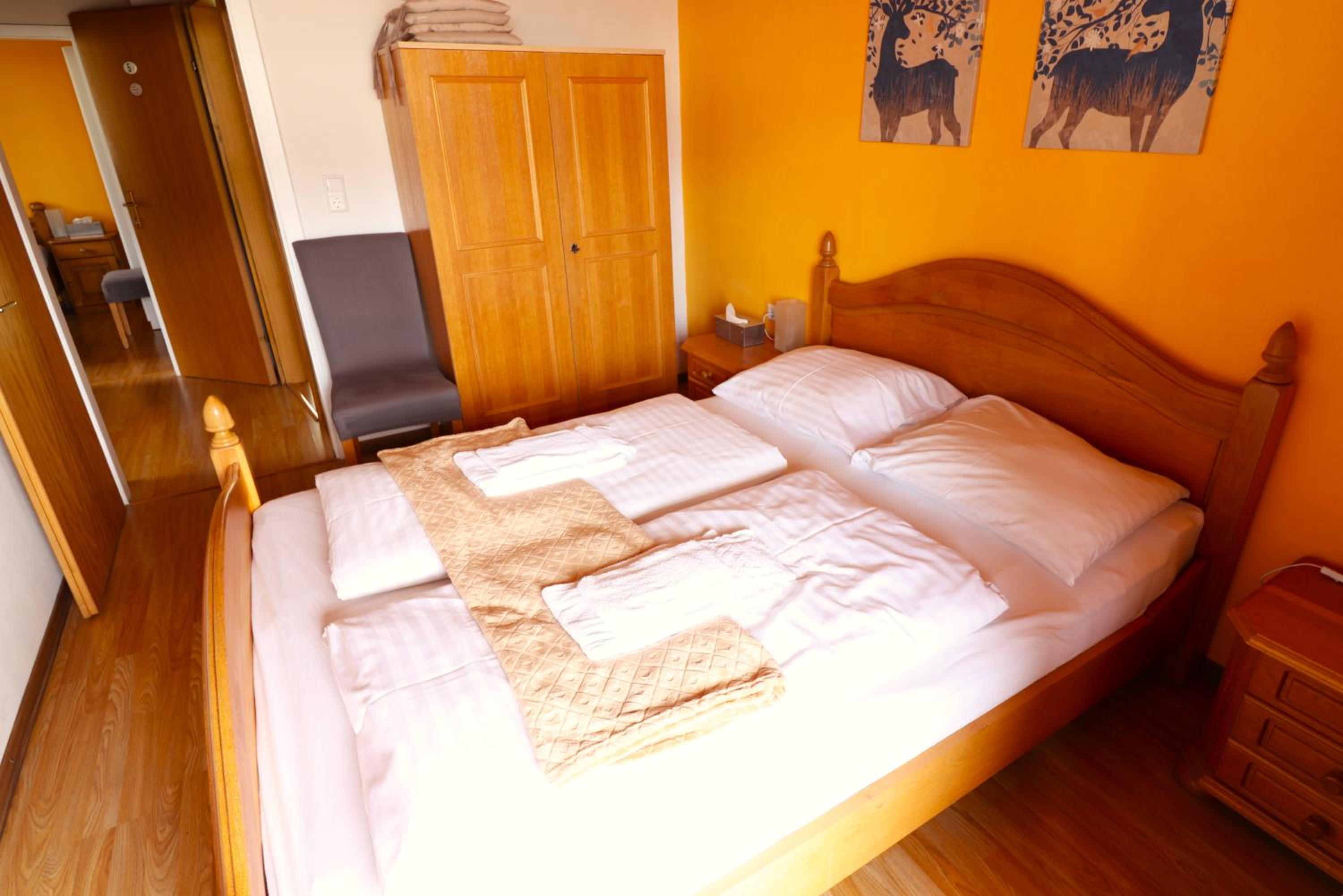 Two-Bedroom Apartment with Balcony photo 3