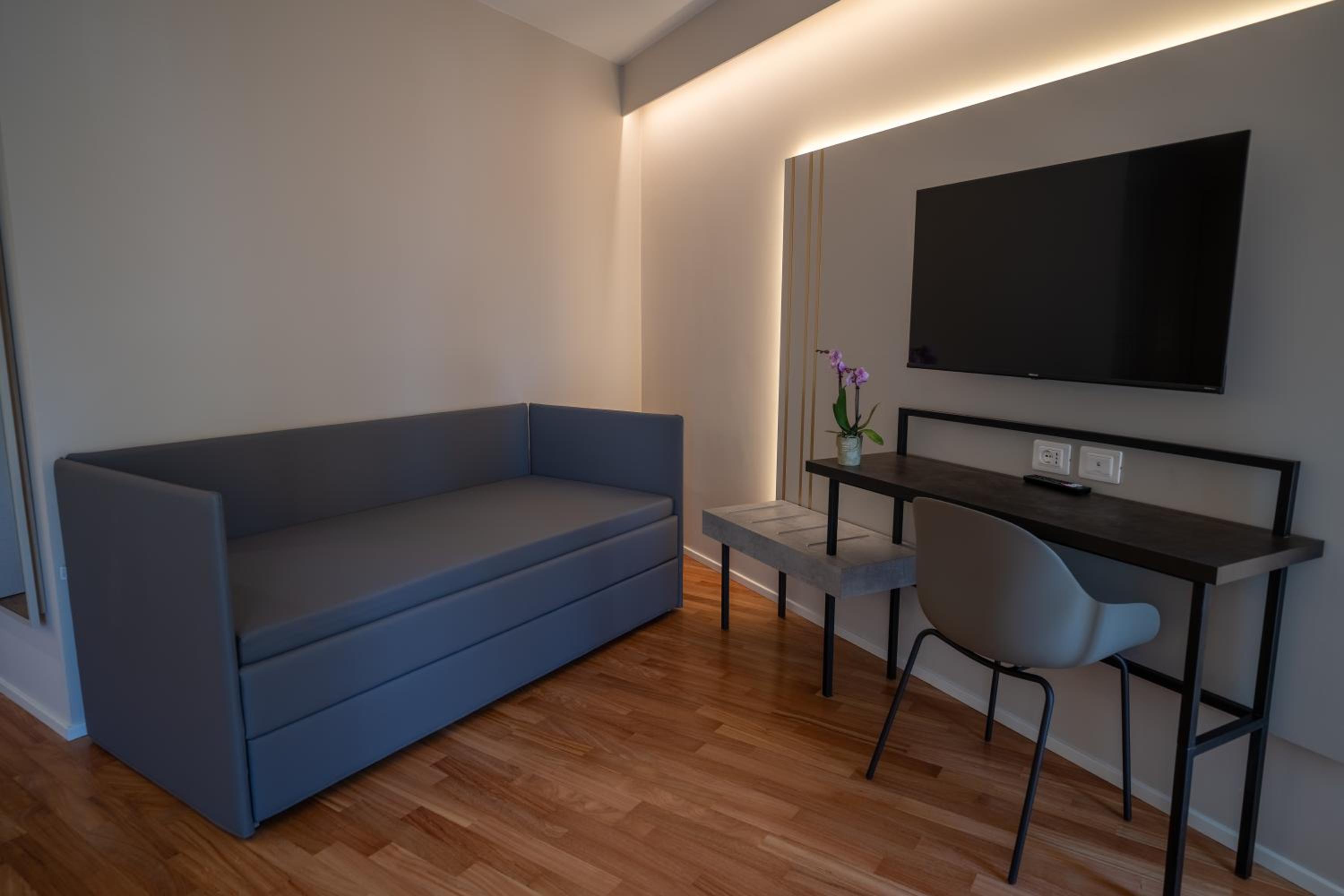 Classic Triple Room - Photo 4