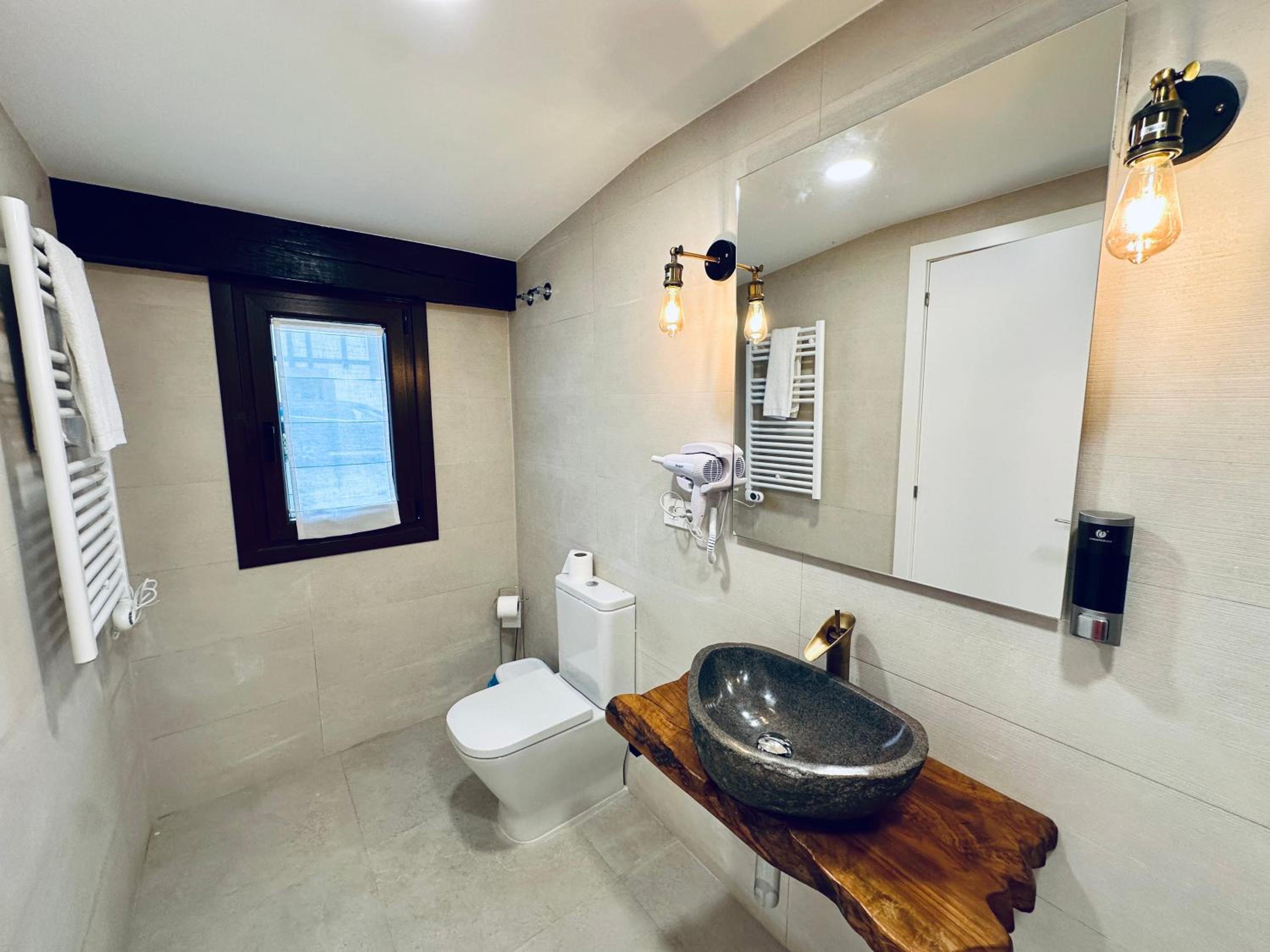 Double Room with Garden View - Photo 7