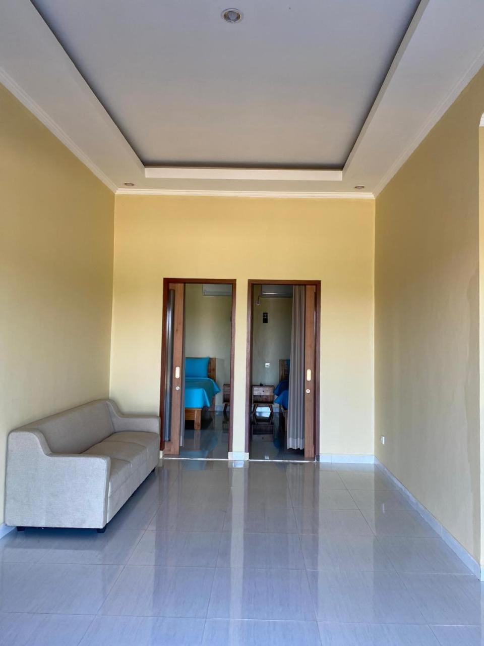 Two-Bedroom House photo 2