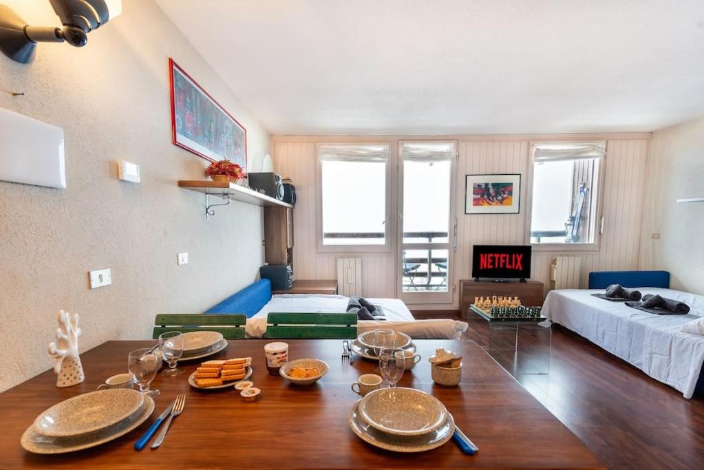 Apartment With Balcony photo 3