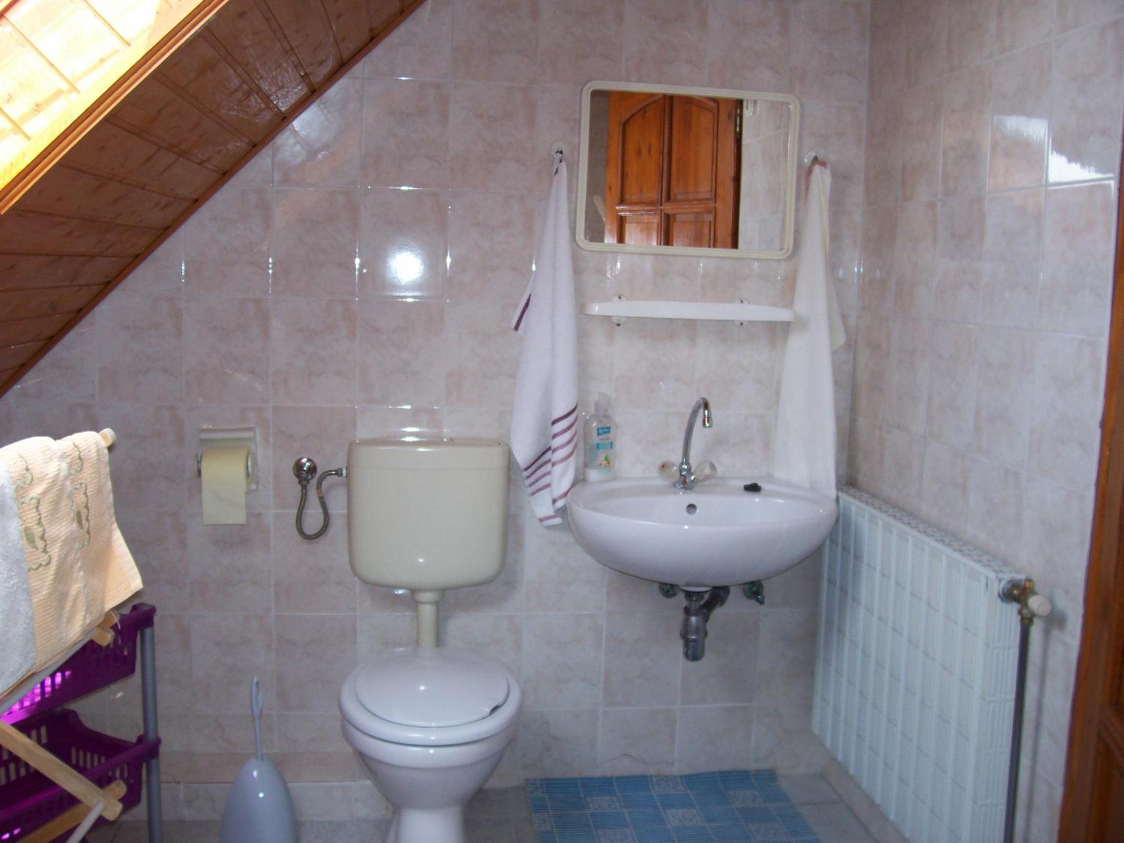Double Room with Private Bathroom photo 3