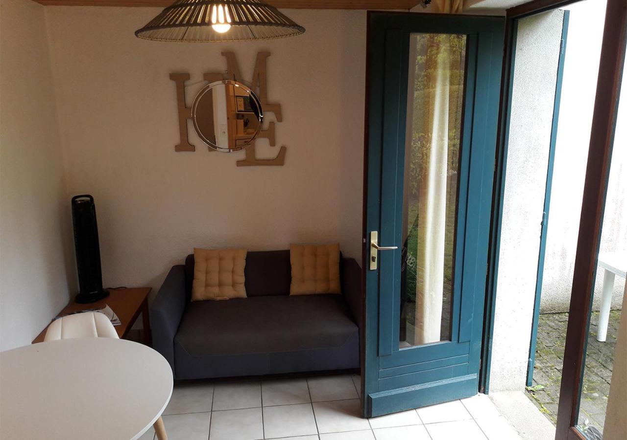 Studio Apartment photo 3