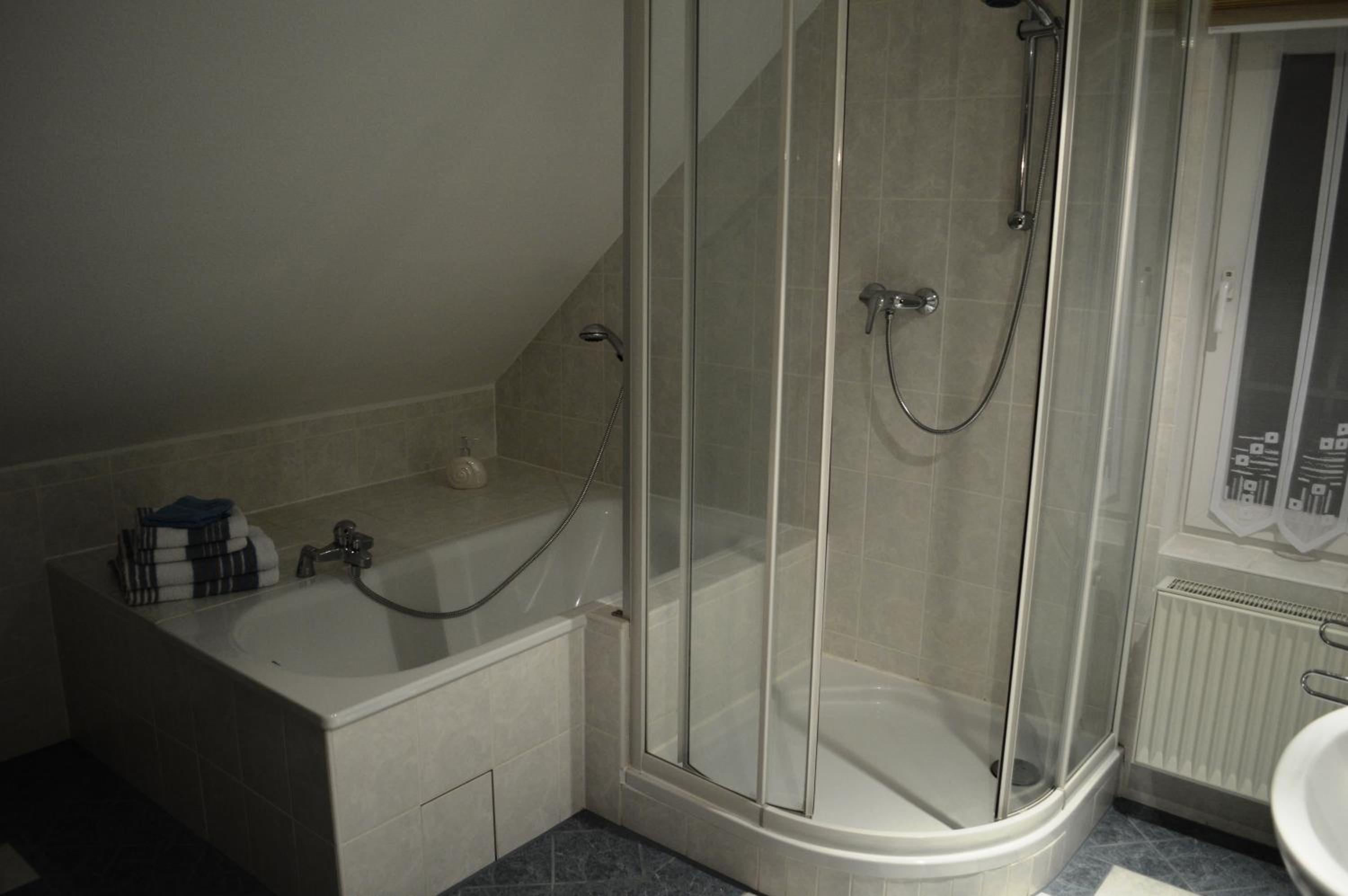 Deluxe Apartment photo 2