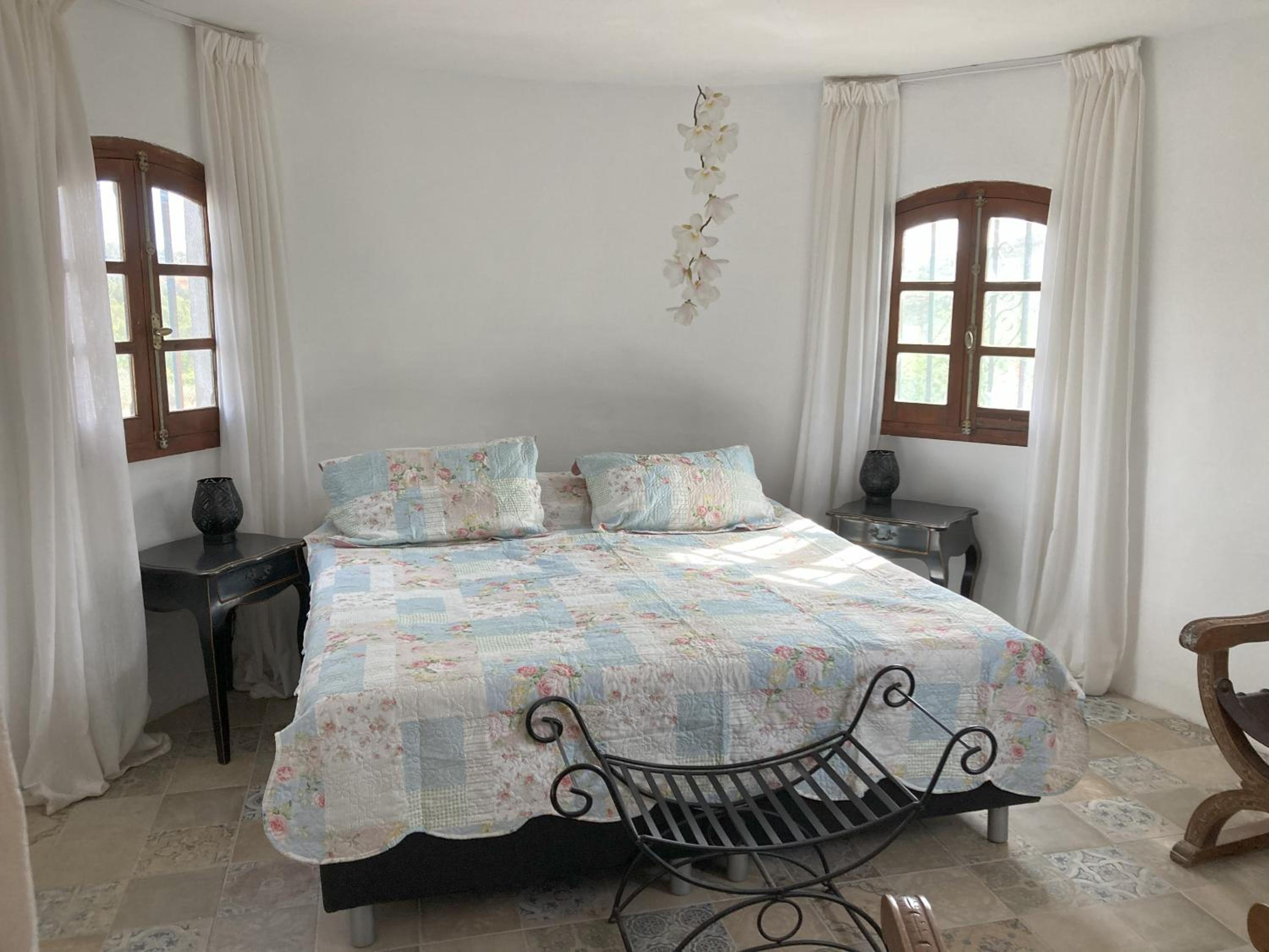 King Room with Mountain View photo 3