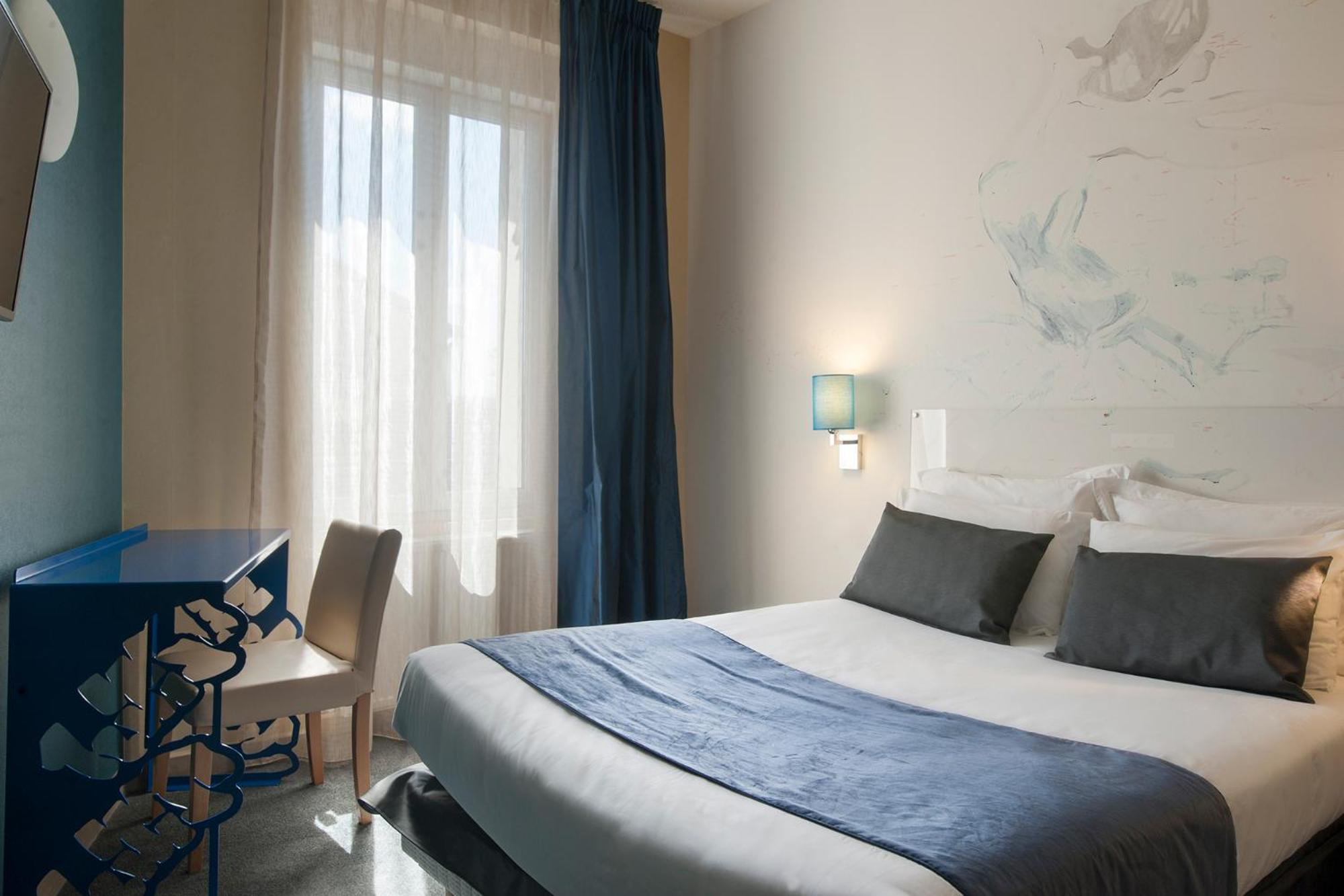 Standard Double Room - Photo 1