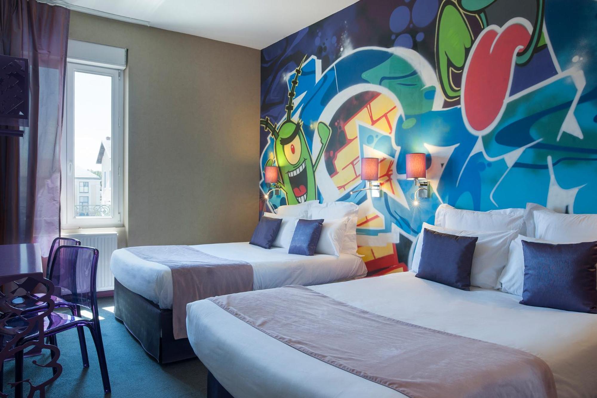 Quadruple Room - Photo 1