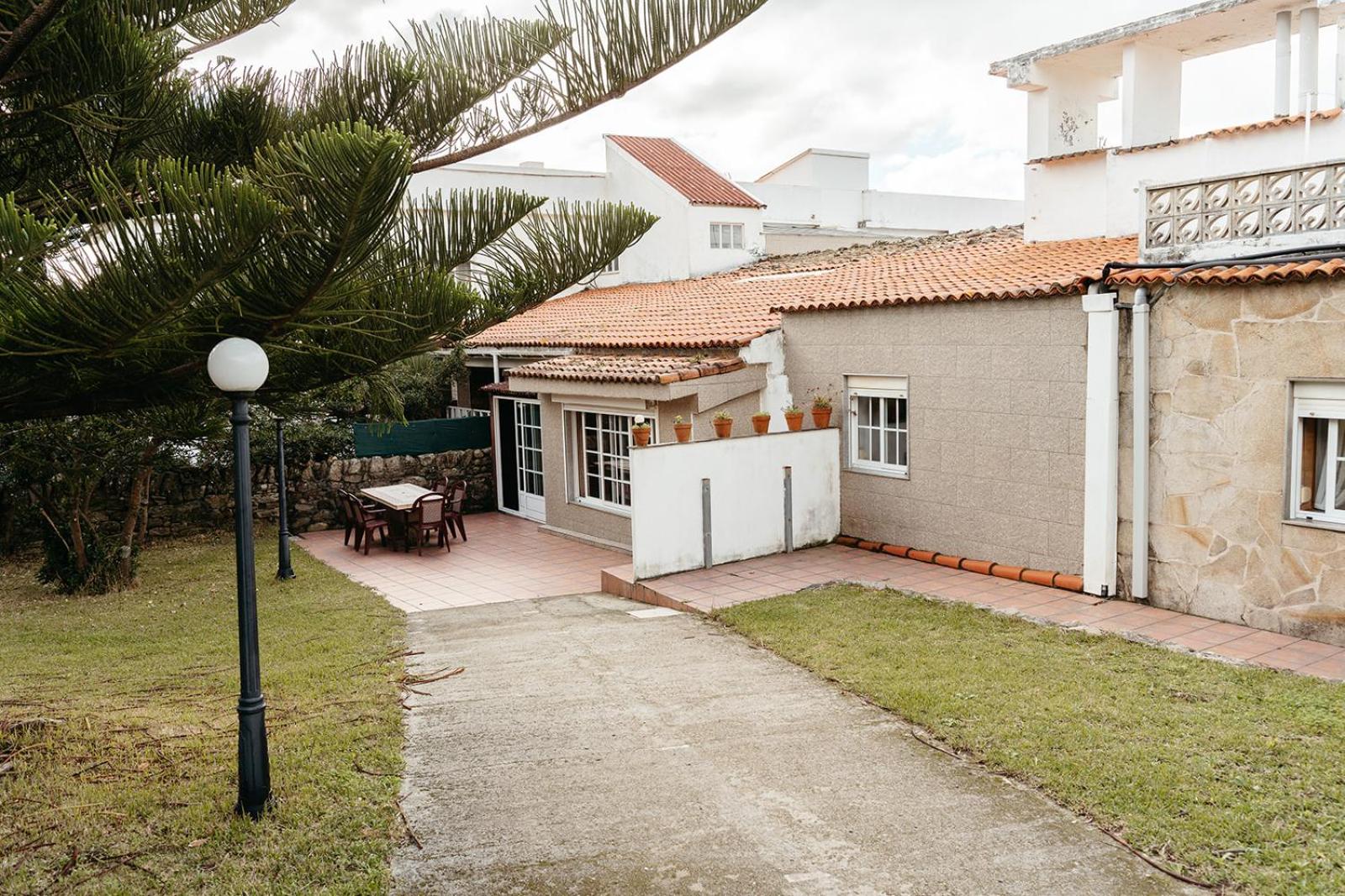 Apartment with Terrace photo 3