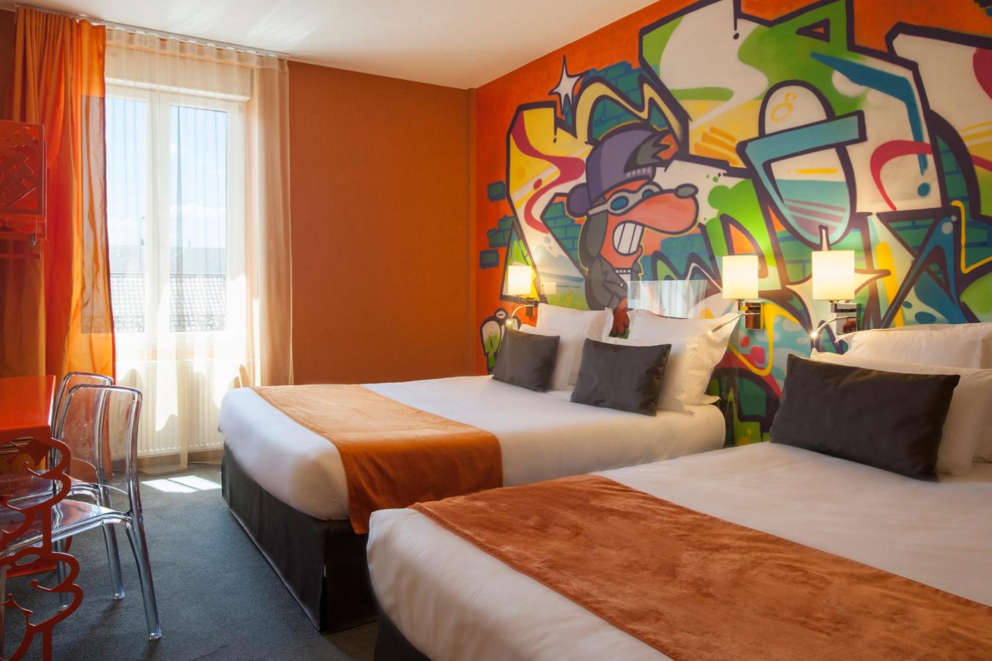 Standard Twin Room