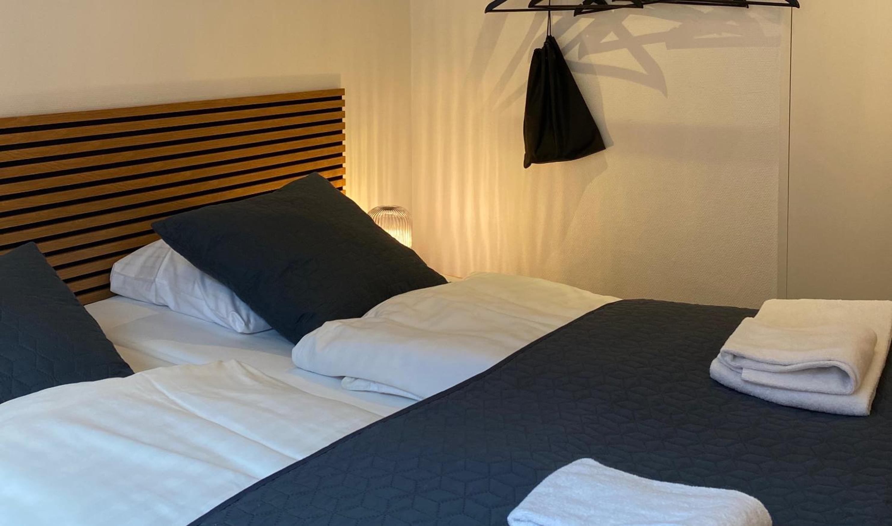 Small Twin Room photo 1