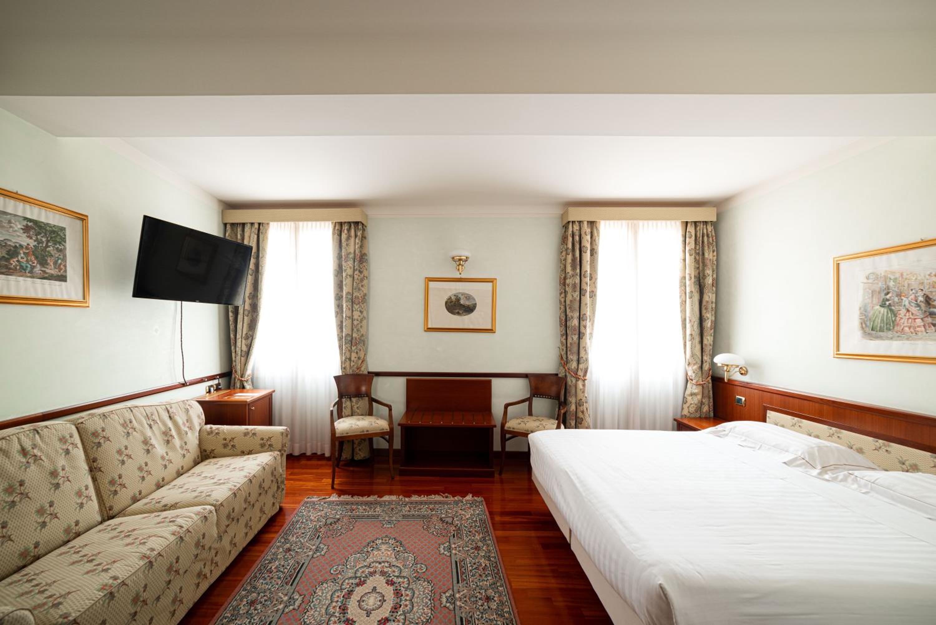 Superior Double Room photo 1