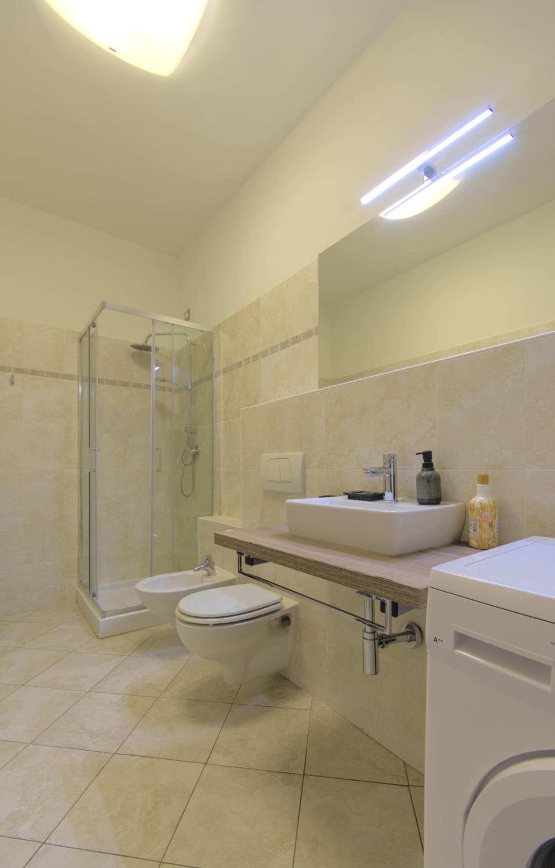 Superior Apartment photo 2