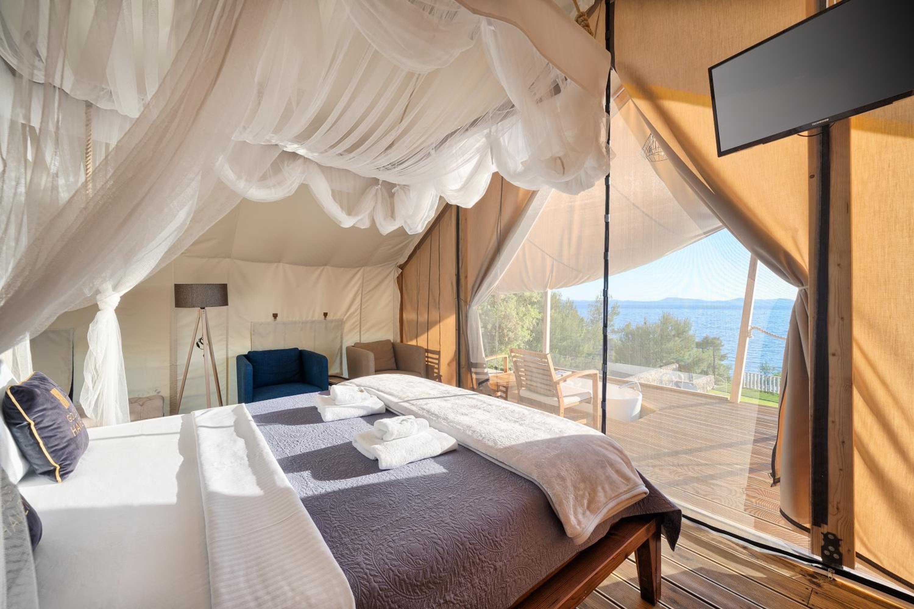 Studio with Sea View