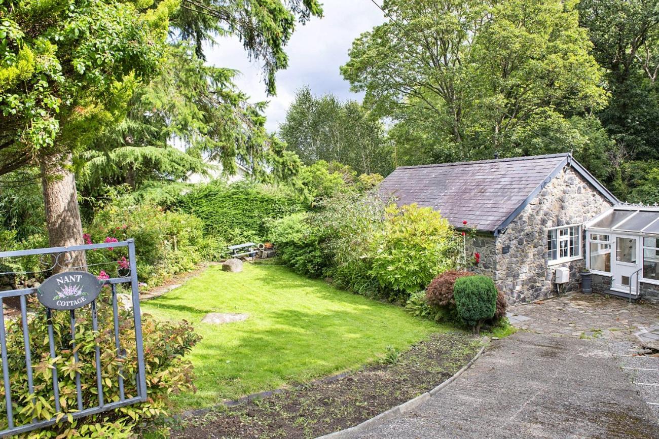 Three-Bedroom Cottage photo 3