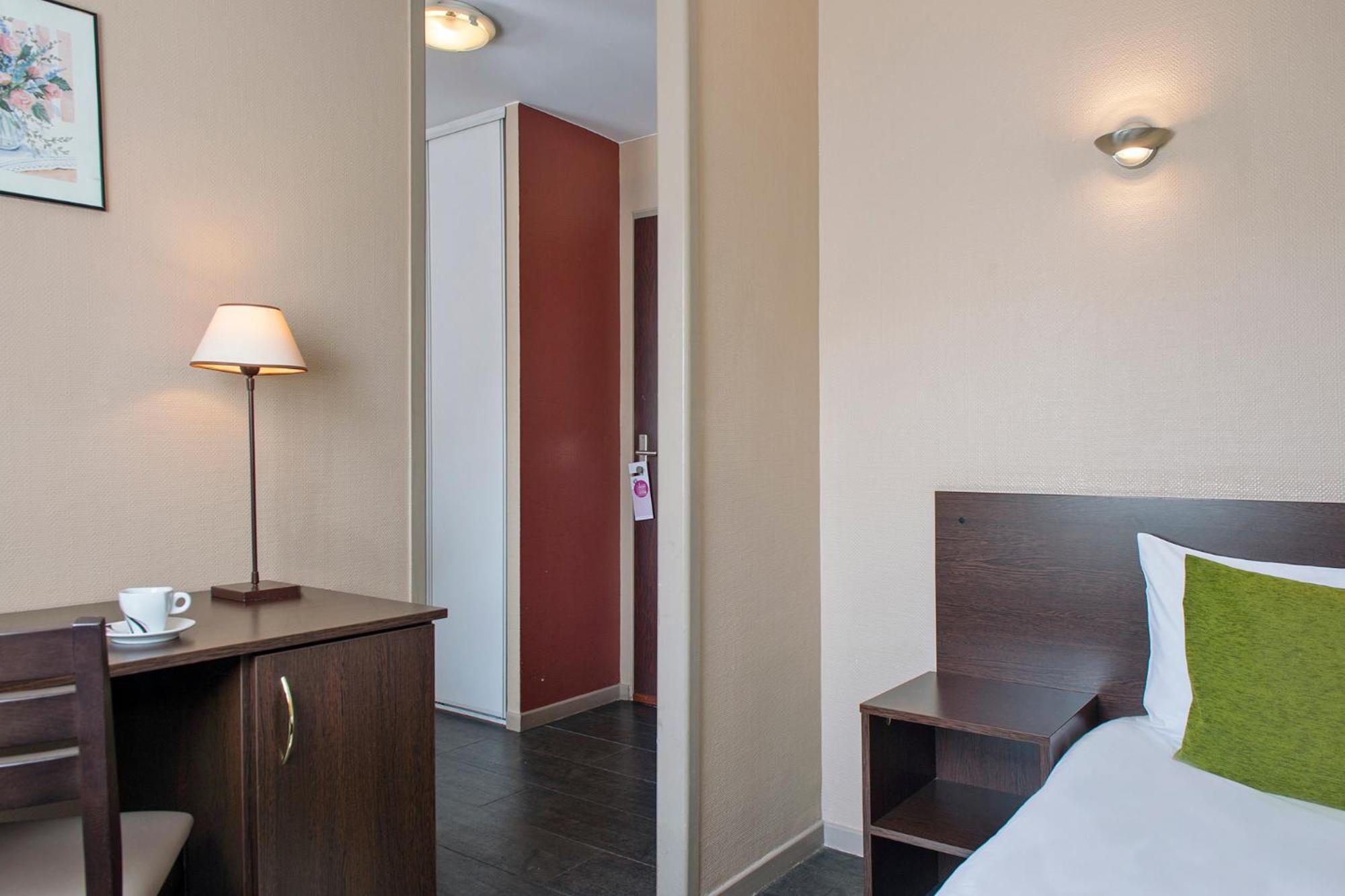 Executive Room with 3 Single Beds
