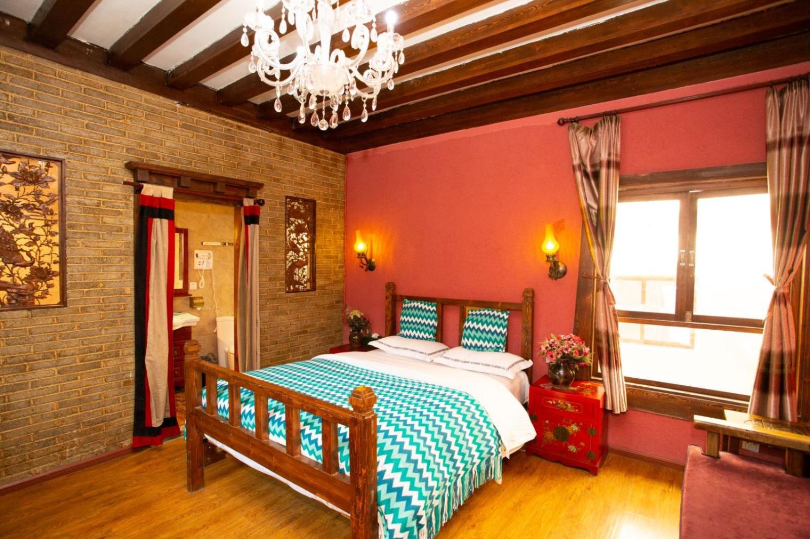 Double Room With Patio photo 1