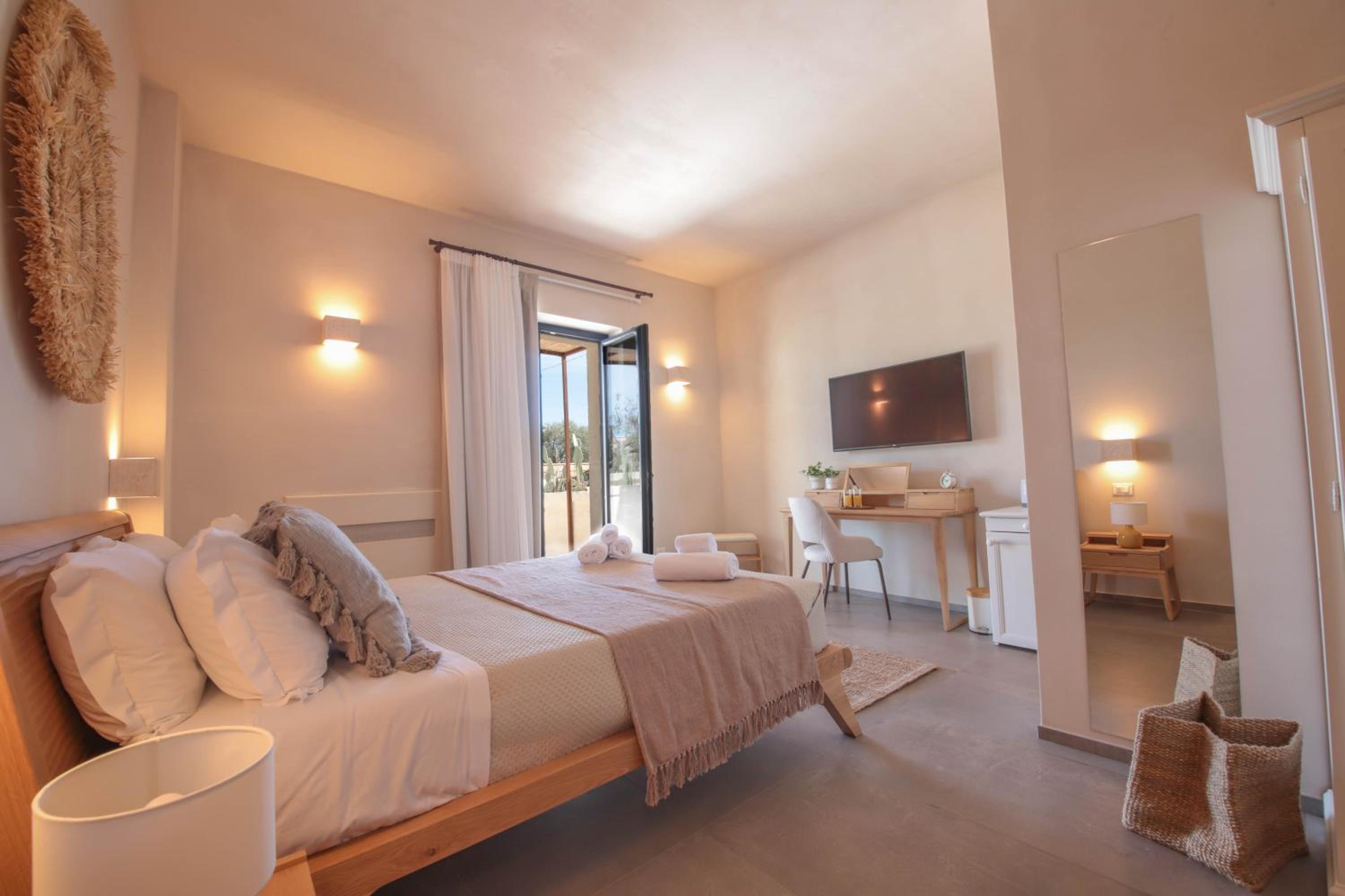 King Room with Garden View photo 2