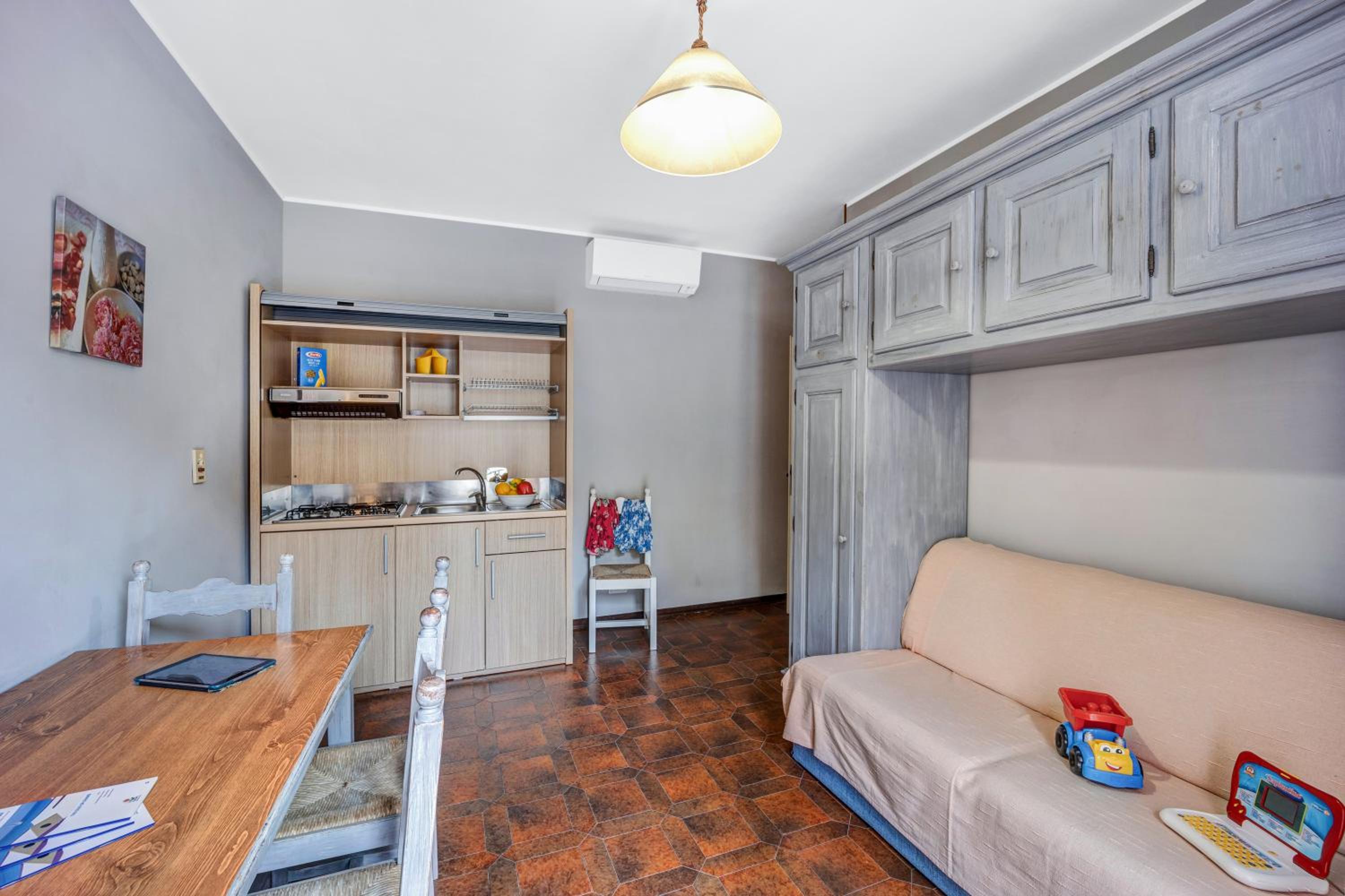 One-Bedroom House