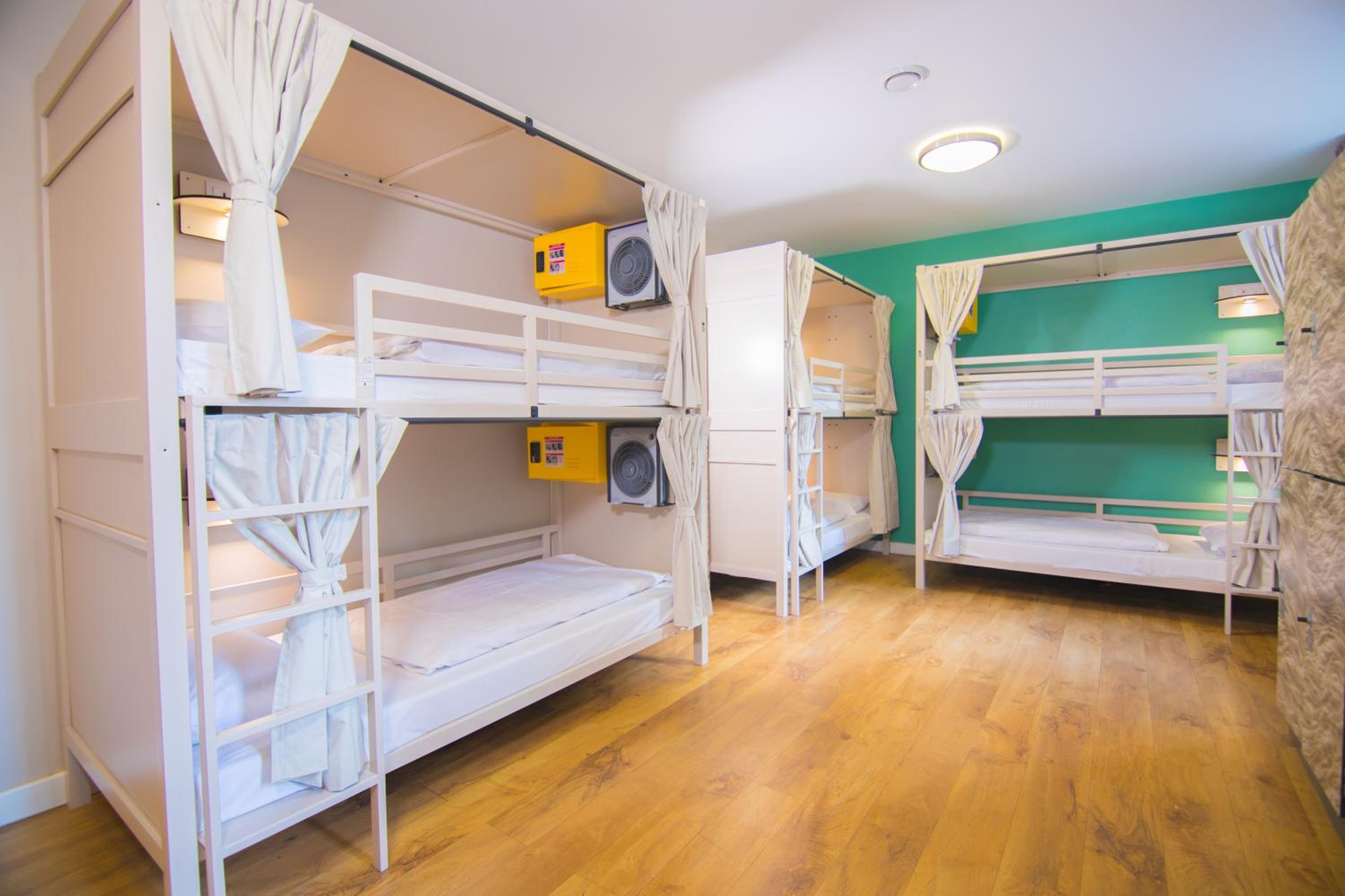 6-Bed Mixed Dormitory Room