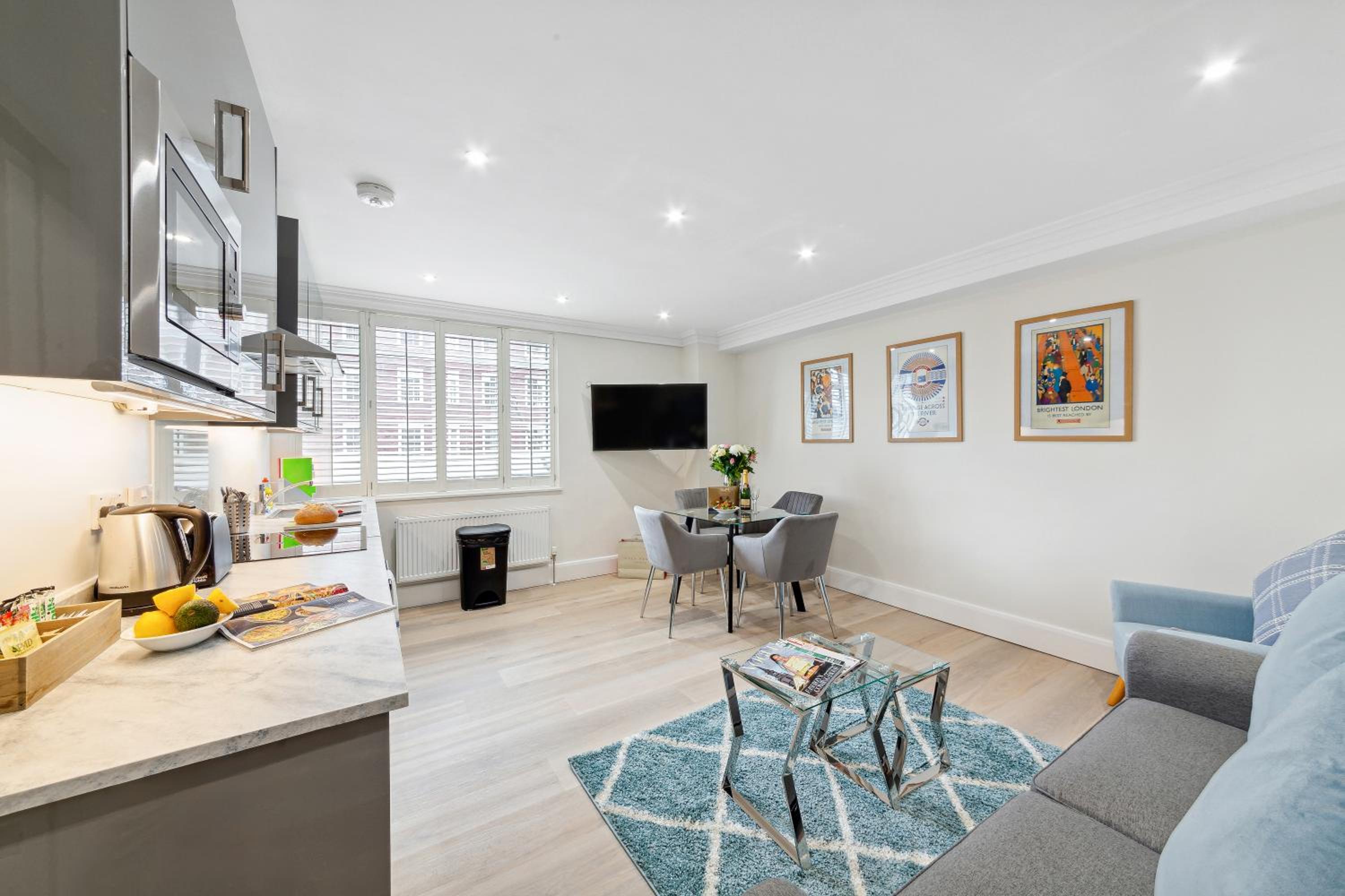 One-Bedroom Apartment