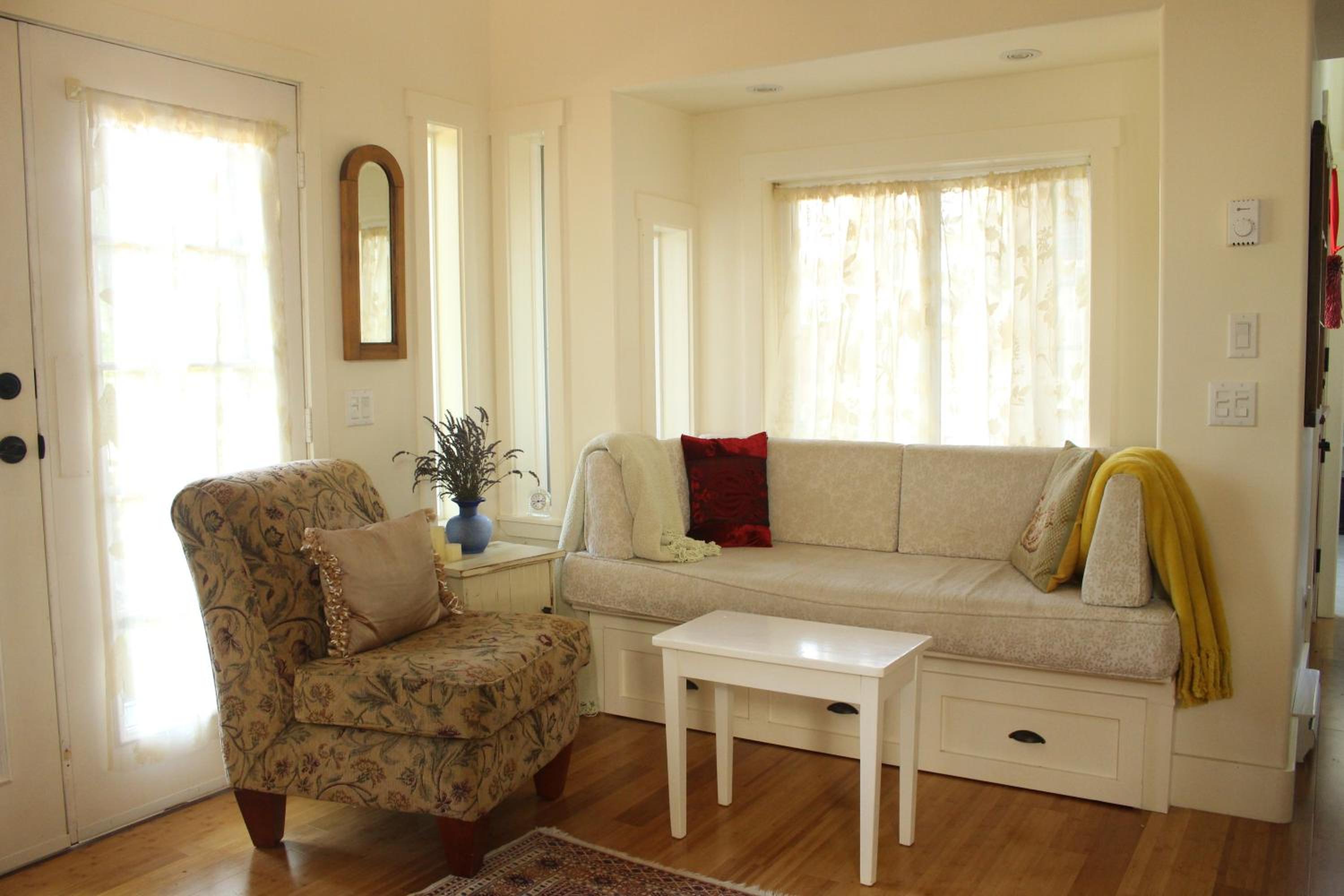 Deluxe Cottage photo 1