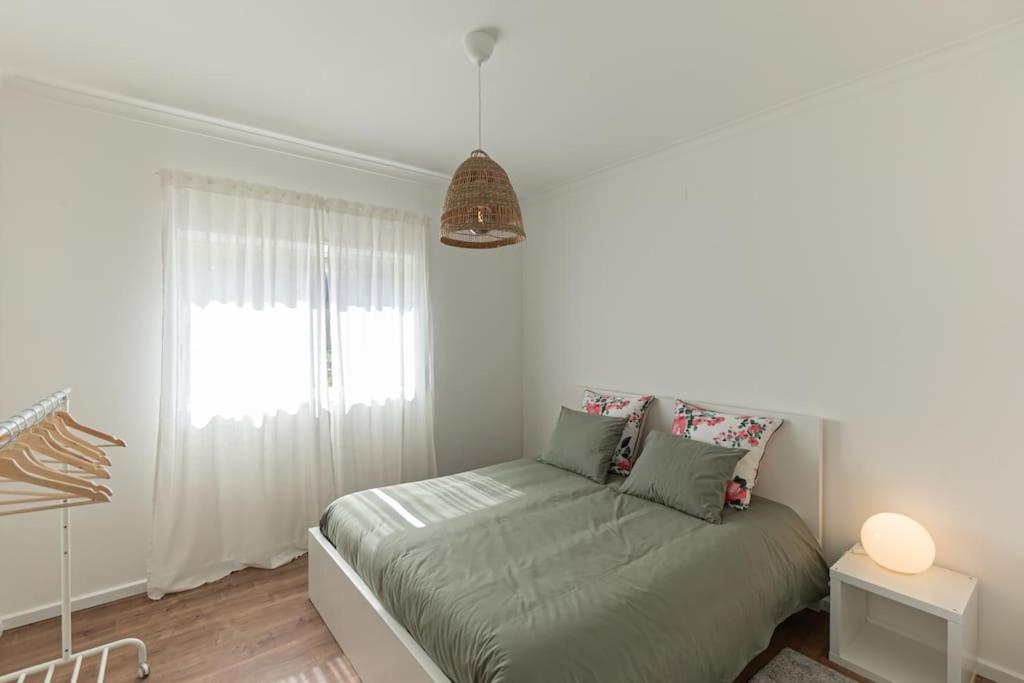 Three-Bedroom Apartment photo 1