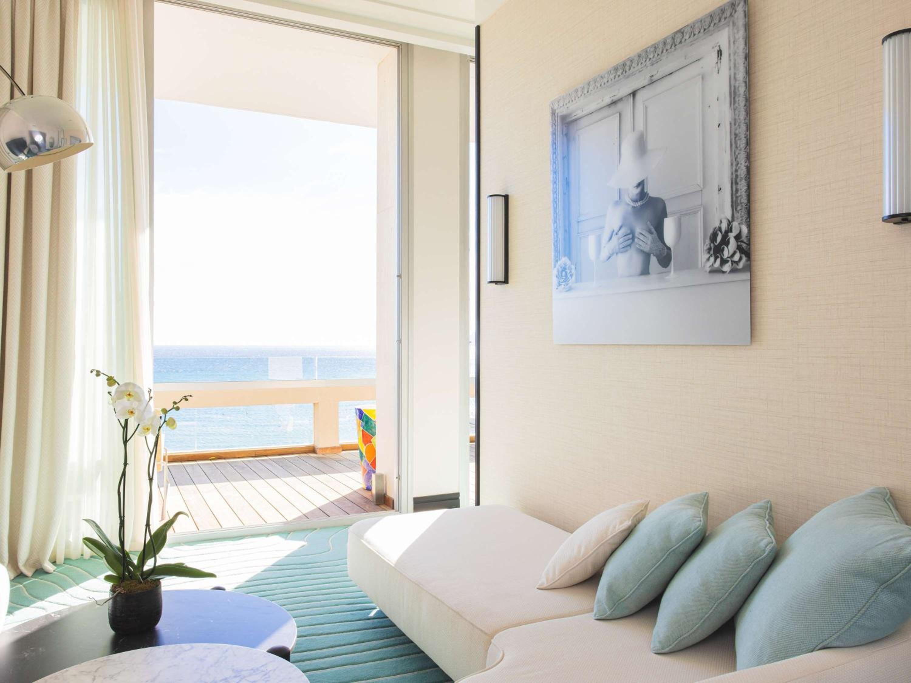 Signature Suite with Terrace and Sea View - Photo 7