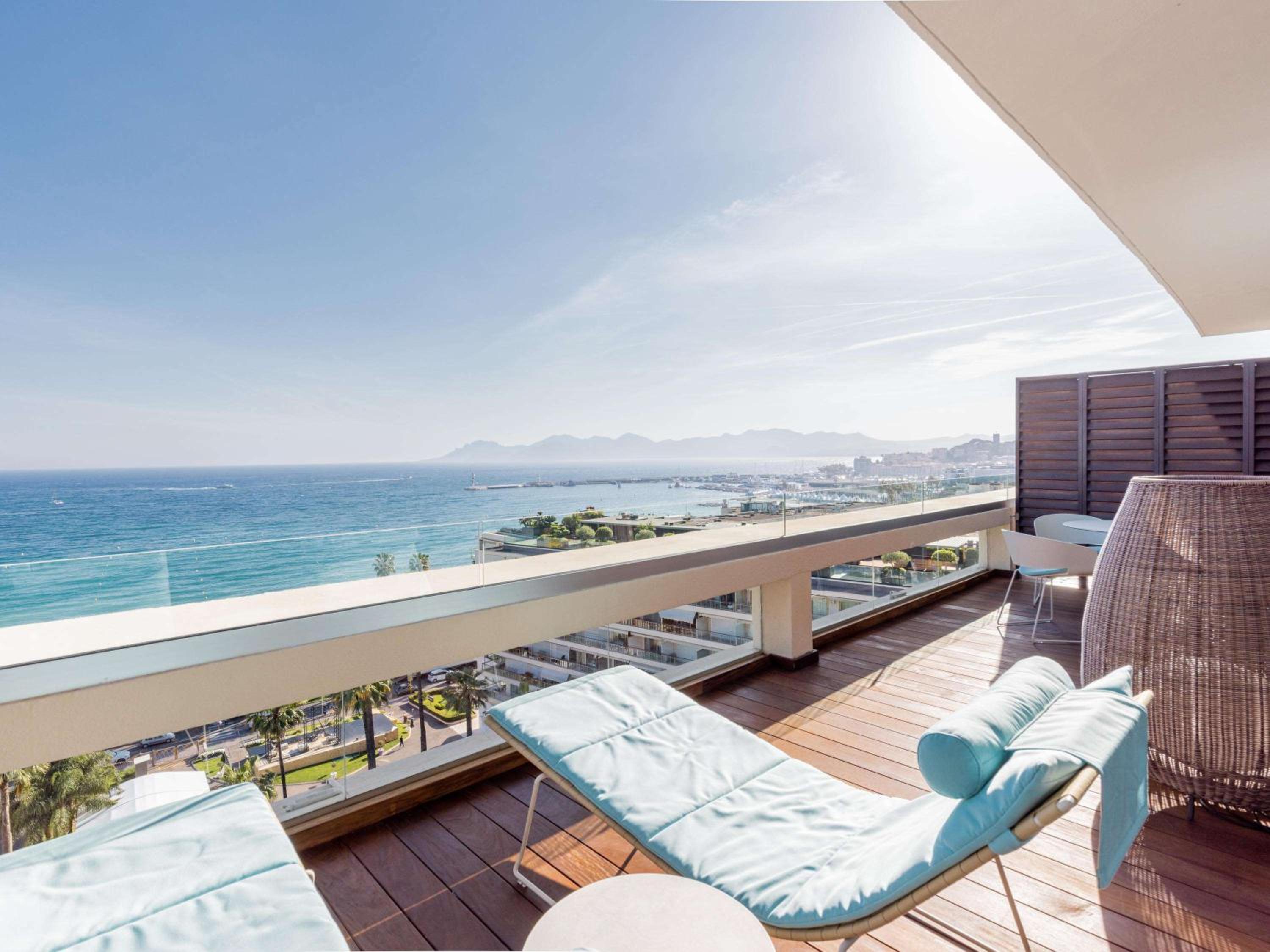 Signature Suite with Terrace and Sea View - Photo 2