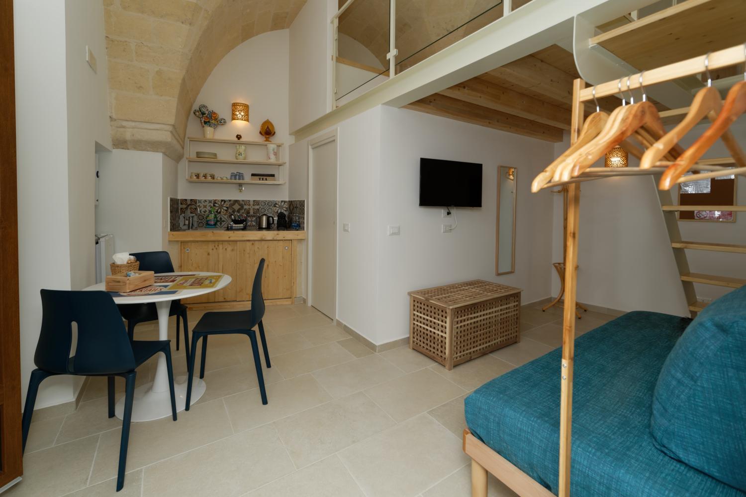 Triple Room with Balcony photo 3
