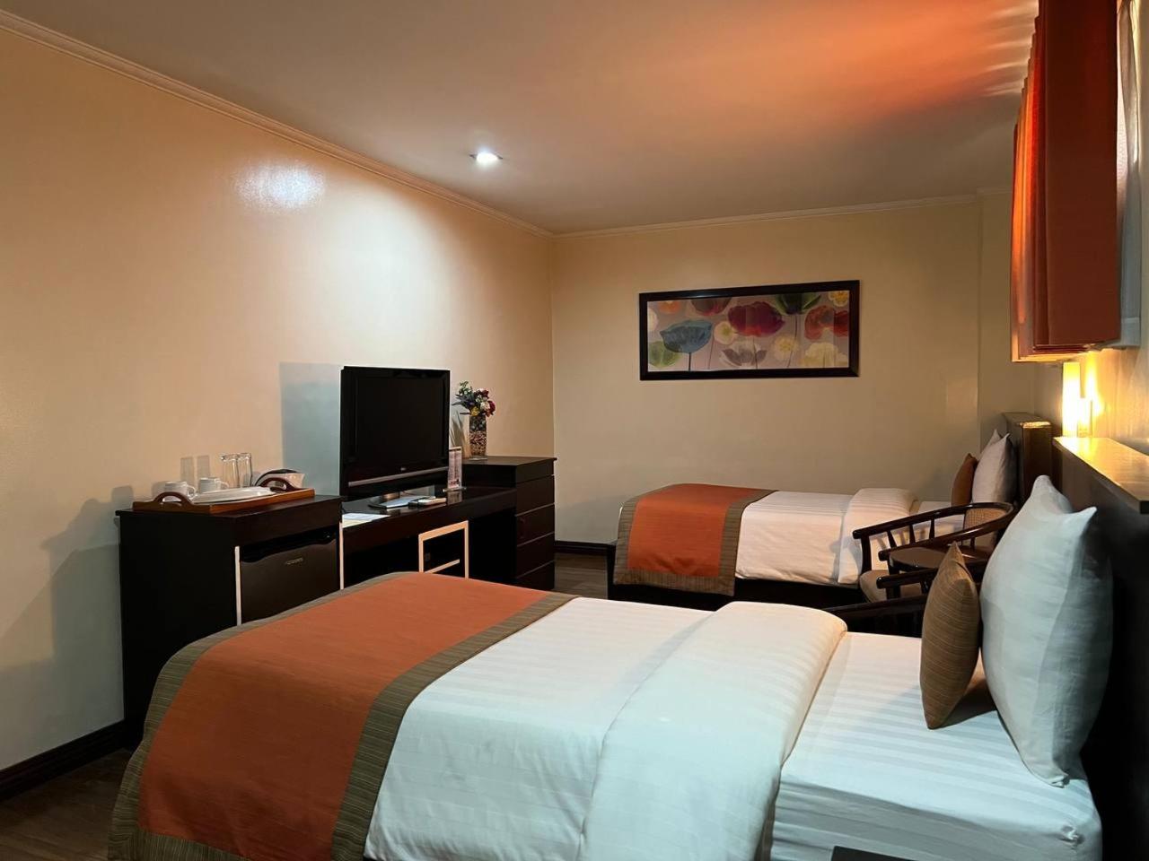 Deluxe Twin Room photo 3