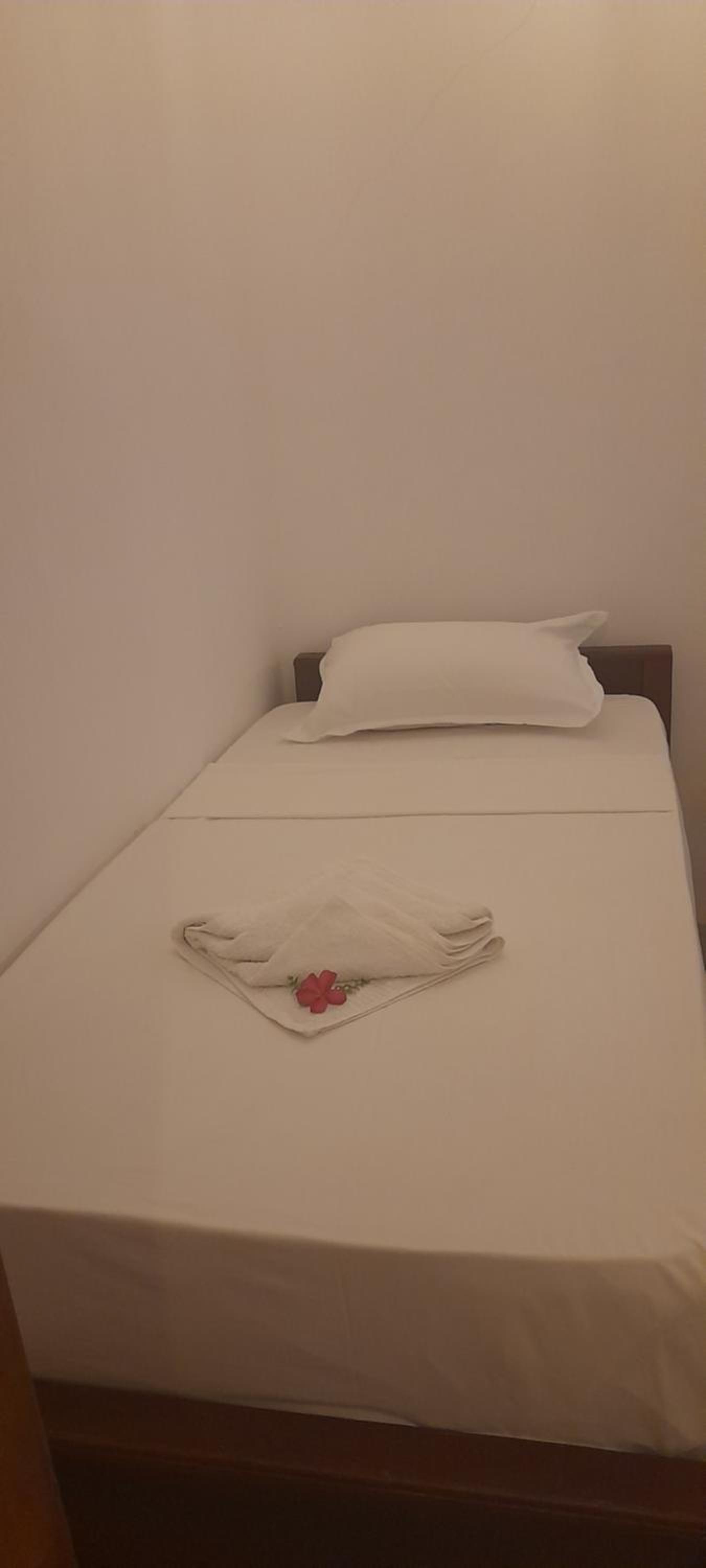 Deluxe Triple Room - Photo 6