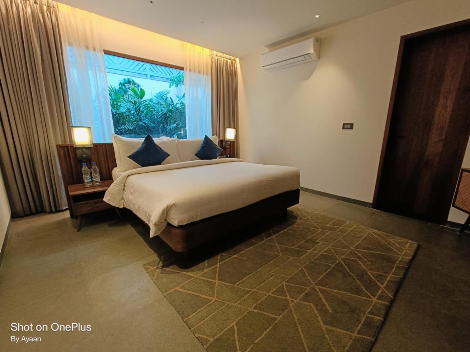Pond Villa