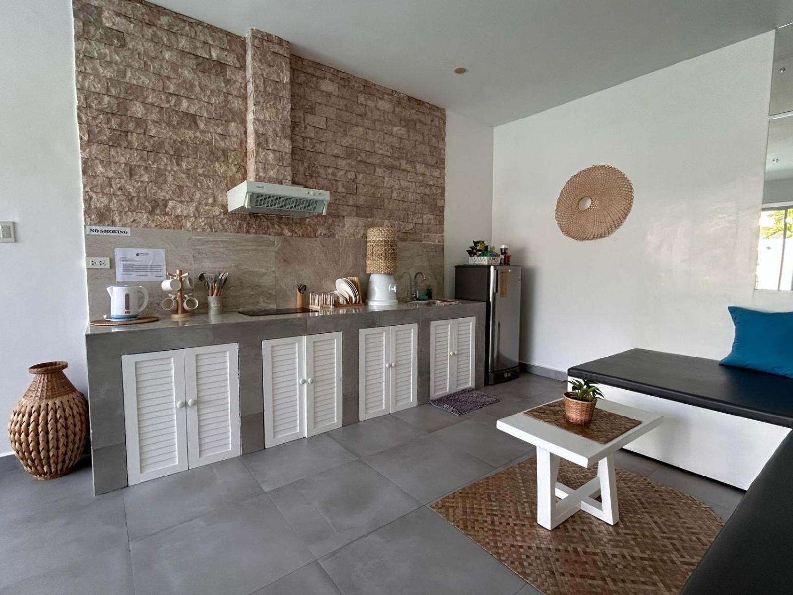 One-Bedroom Villa with Private Pool - Photo 7