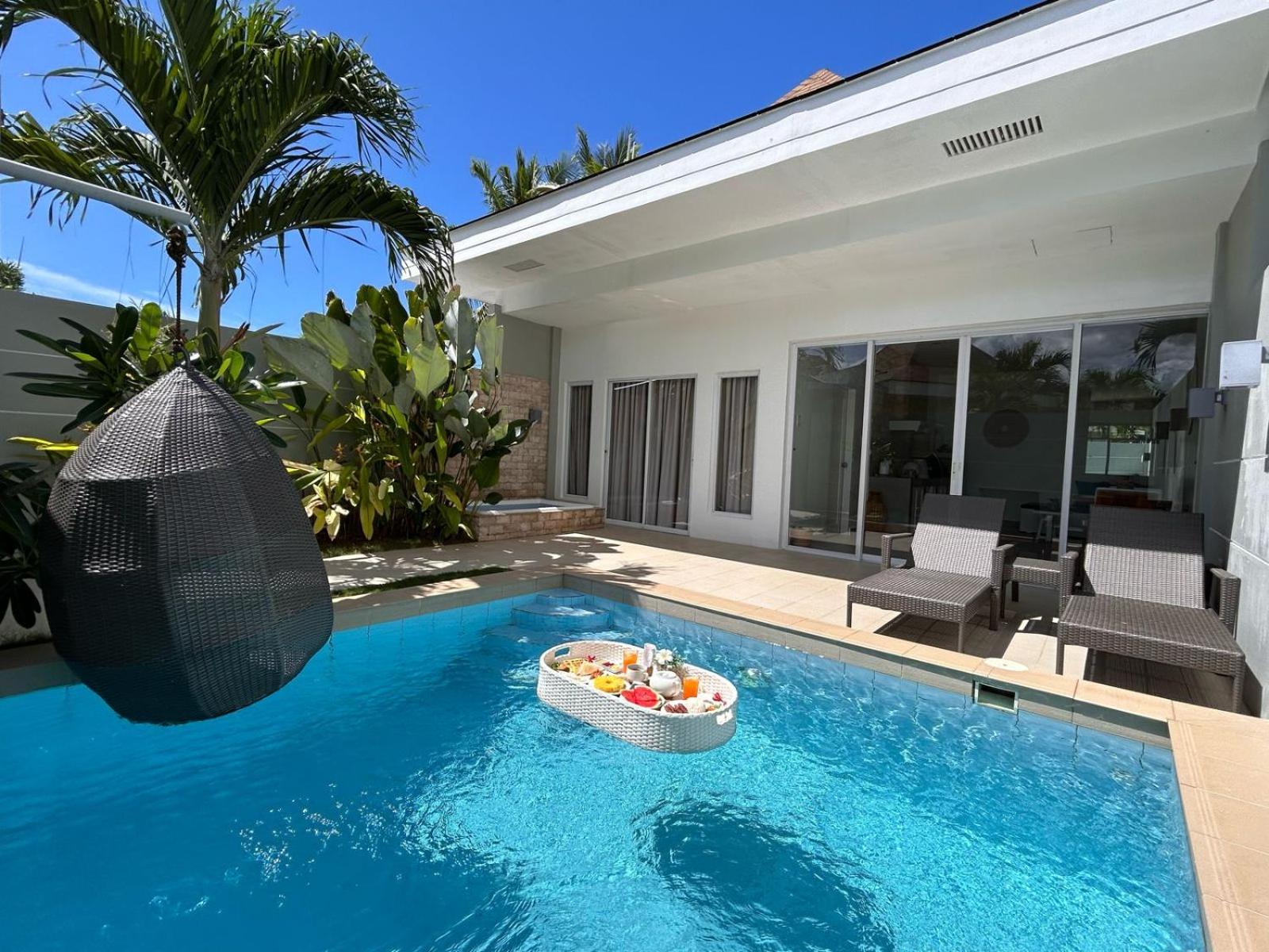 One-Bedroom Villa with Private Pool - Photo 3